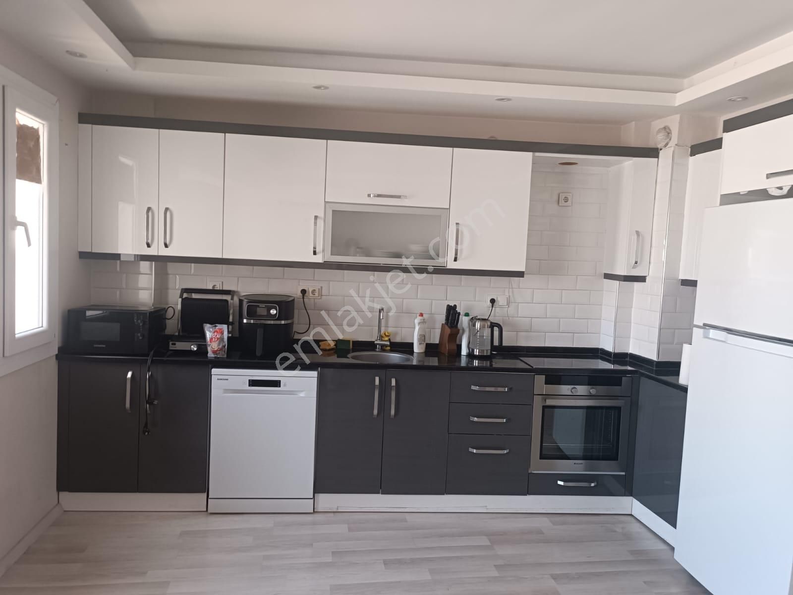 Paşa Gayrımenkul'den H.rıfat Pasa Cd.asansorlu 2+1 Yenı Bına - Görsel 6