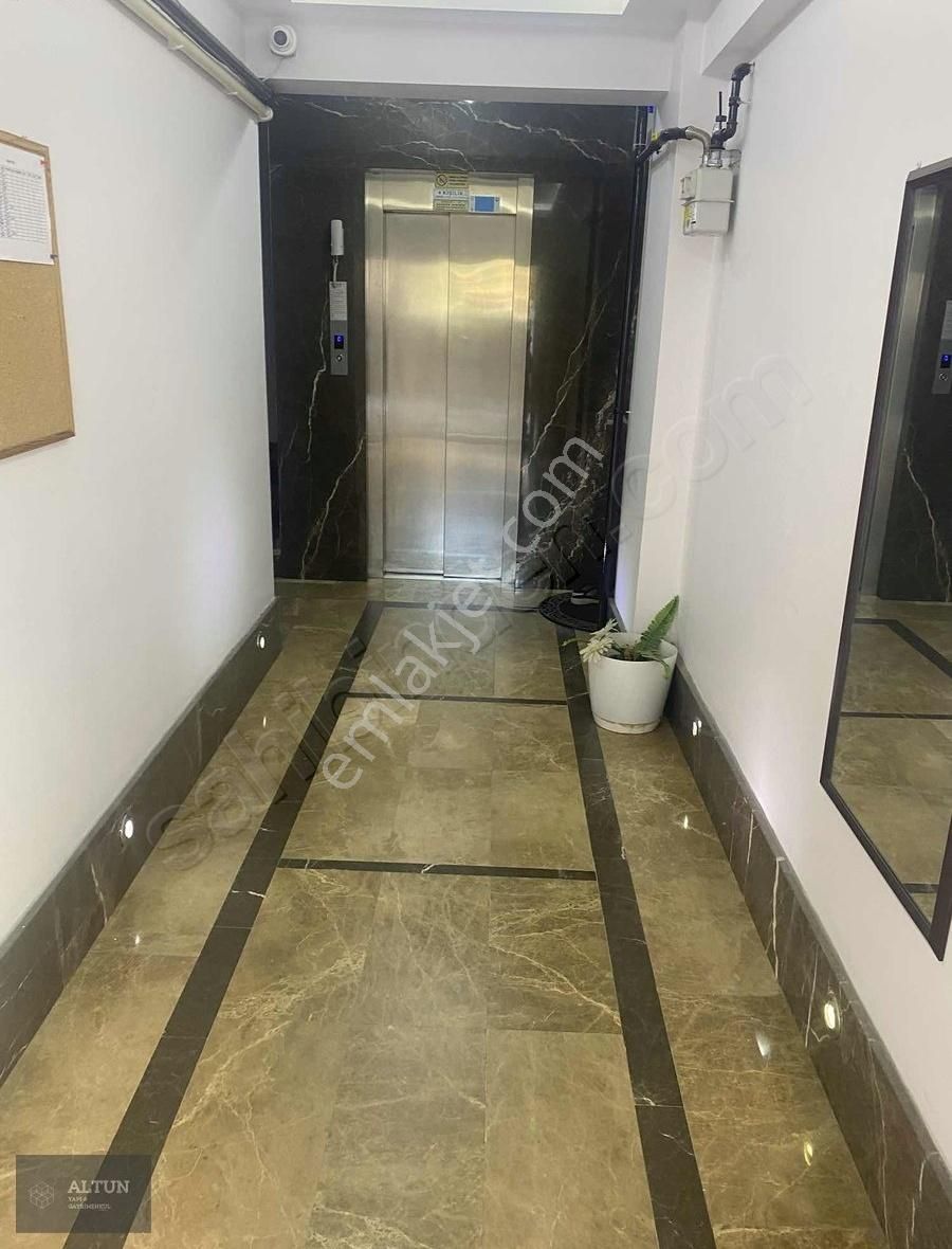 Cihangir Mah 2+1 60 M2 Düz Giriş Kiralık Daire