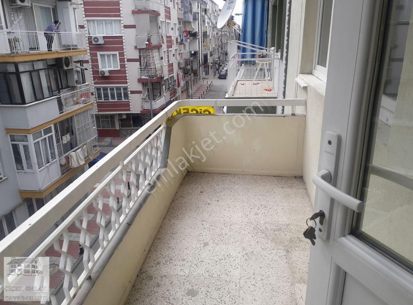 Kiralık Geniş Arakat Dogalgazlı Daire