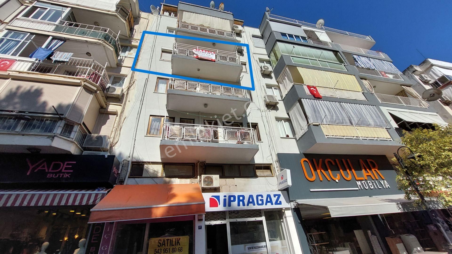Kuşadası Merkezde Arakat 2+1 Kiralık Daire - Görsel 2