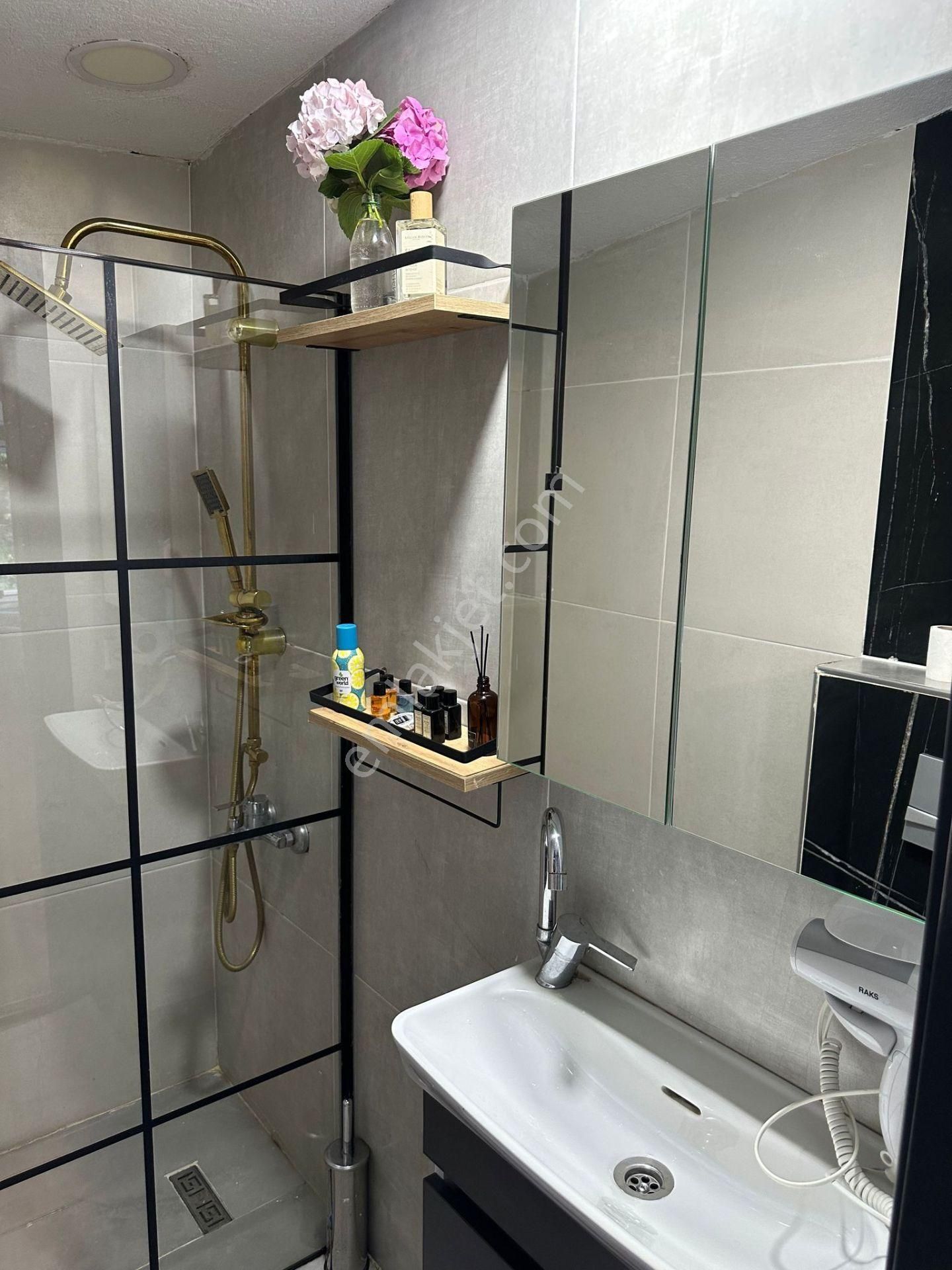 Beşiktaş Ortaköyde Günlük Aylık Kiralık Daire Lüks Odalar - Görsel 13