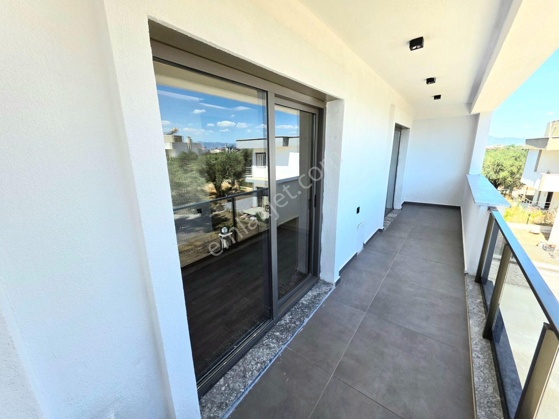 Vahdet'ten Güre'de Lüks Ve Konforun Buluştuğu 4+1 Loft Villa !!! - Görsel 16