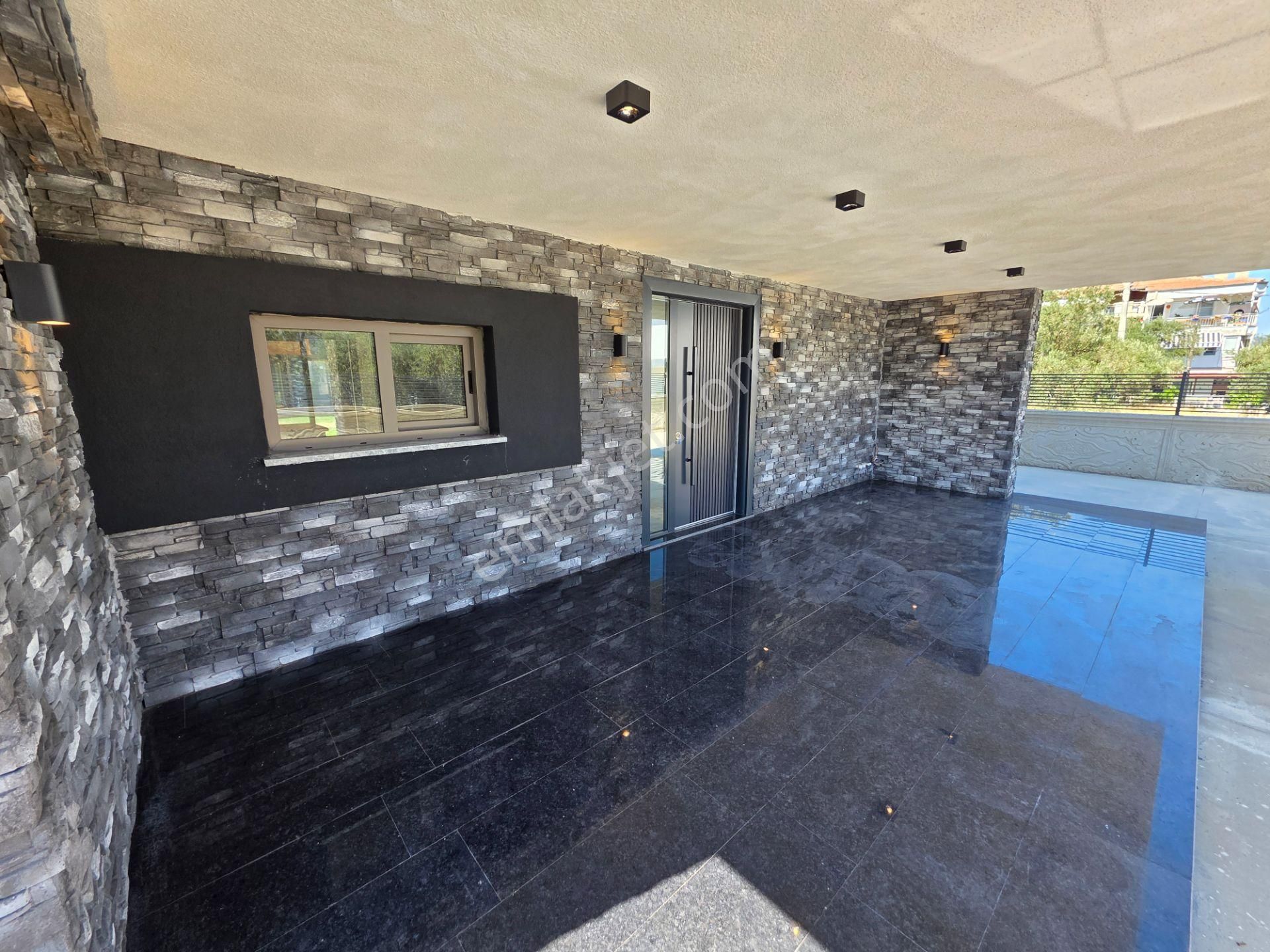 Vahdet'ten Güre'de Lüks Ve Konforun Buluştuğu 4+1 Loft Villa !!! - Görsel 4