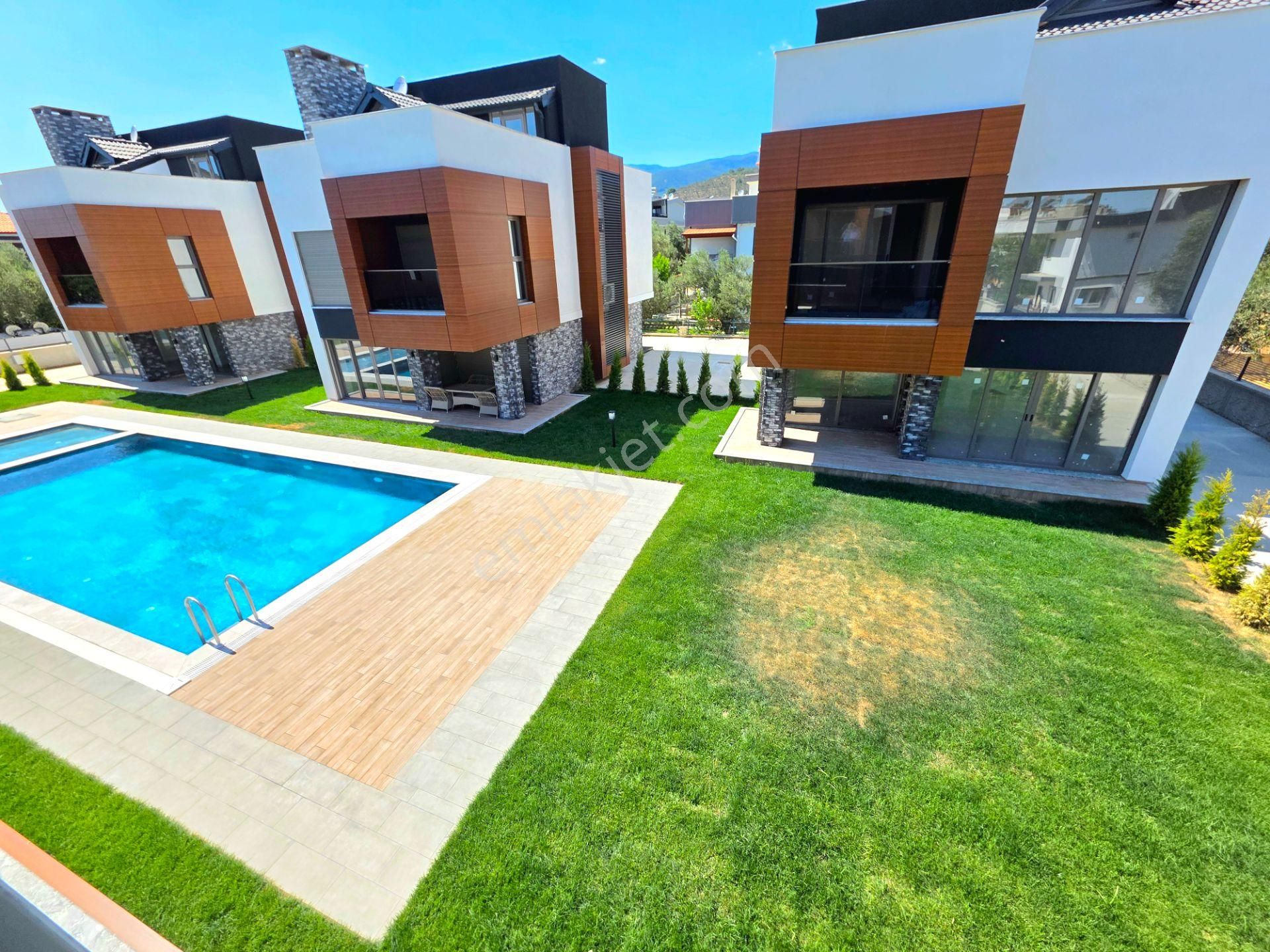 Vahdet'ten Güre'de Lüks Ve Konforun Buluştuğu 4+1 Loft Villa !!! - Görsel 27