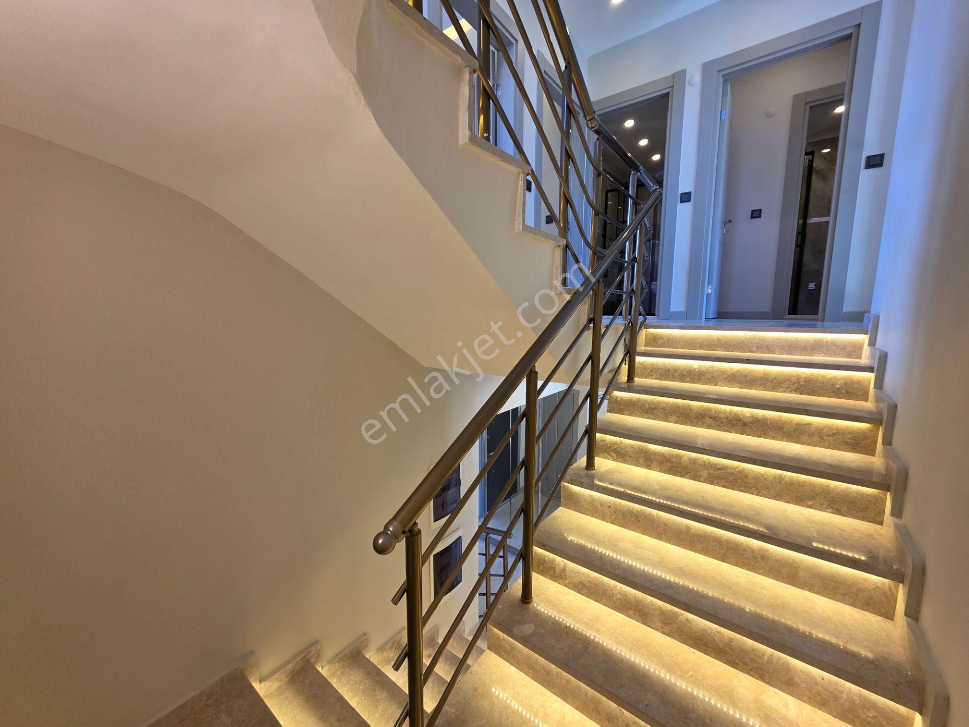 Vahdet'ten Güre'de Lüks Ve Konforun Buluştuğu 4+1 Loft Villa !!! - Görsel 14