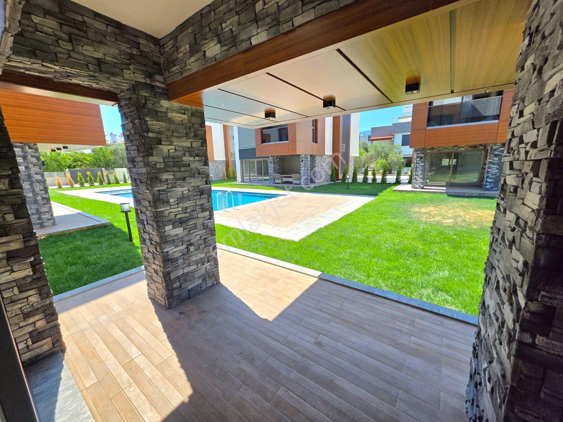 Vahdet'ten Güre'de Lüks Ve Konforun Buluştuğu 4+1 Loft Villa !!! - Görsel 5