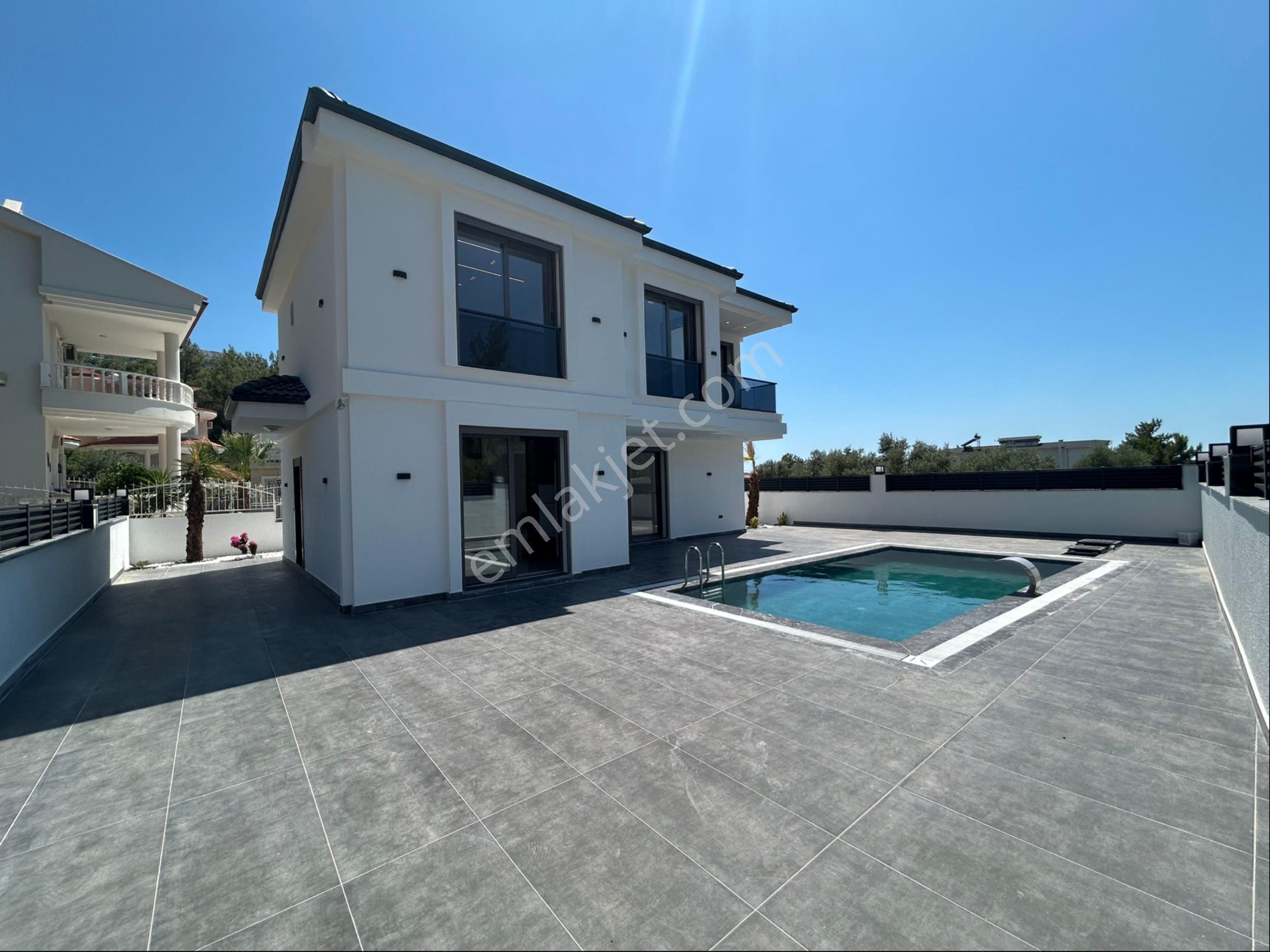 Didim Akbükte Havuzlu Villa - Görsel 3