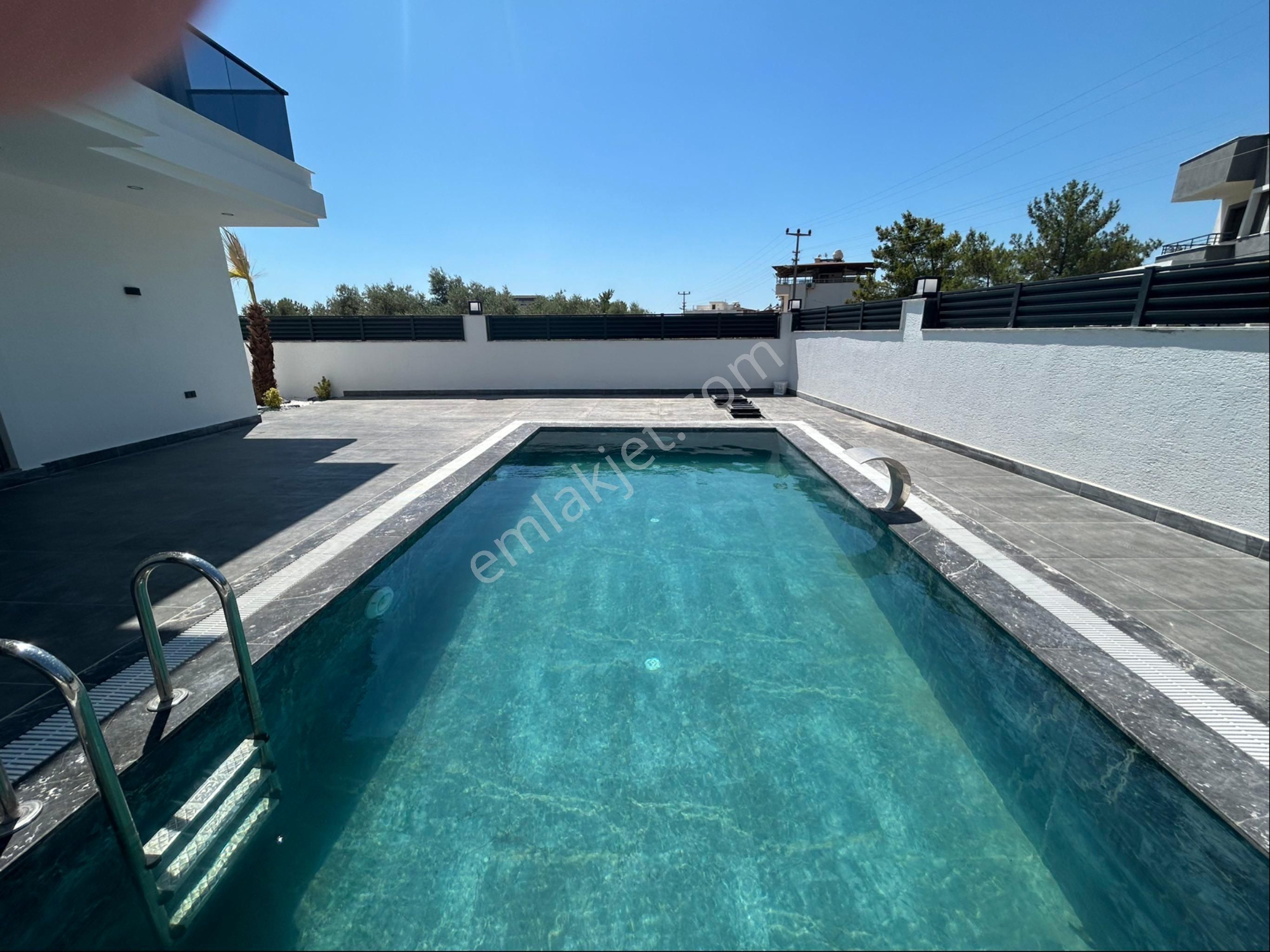 Didim Akbükte Havuzlu Villa - Görsel 5