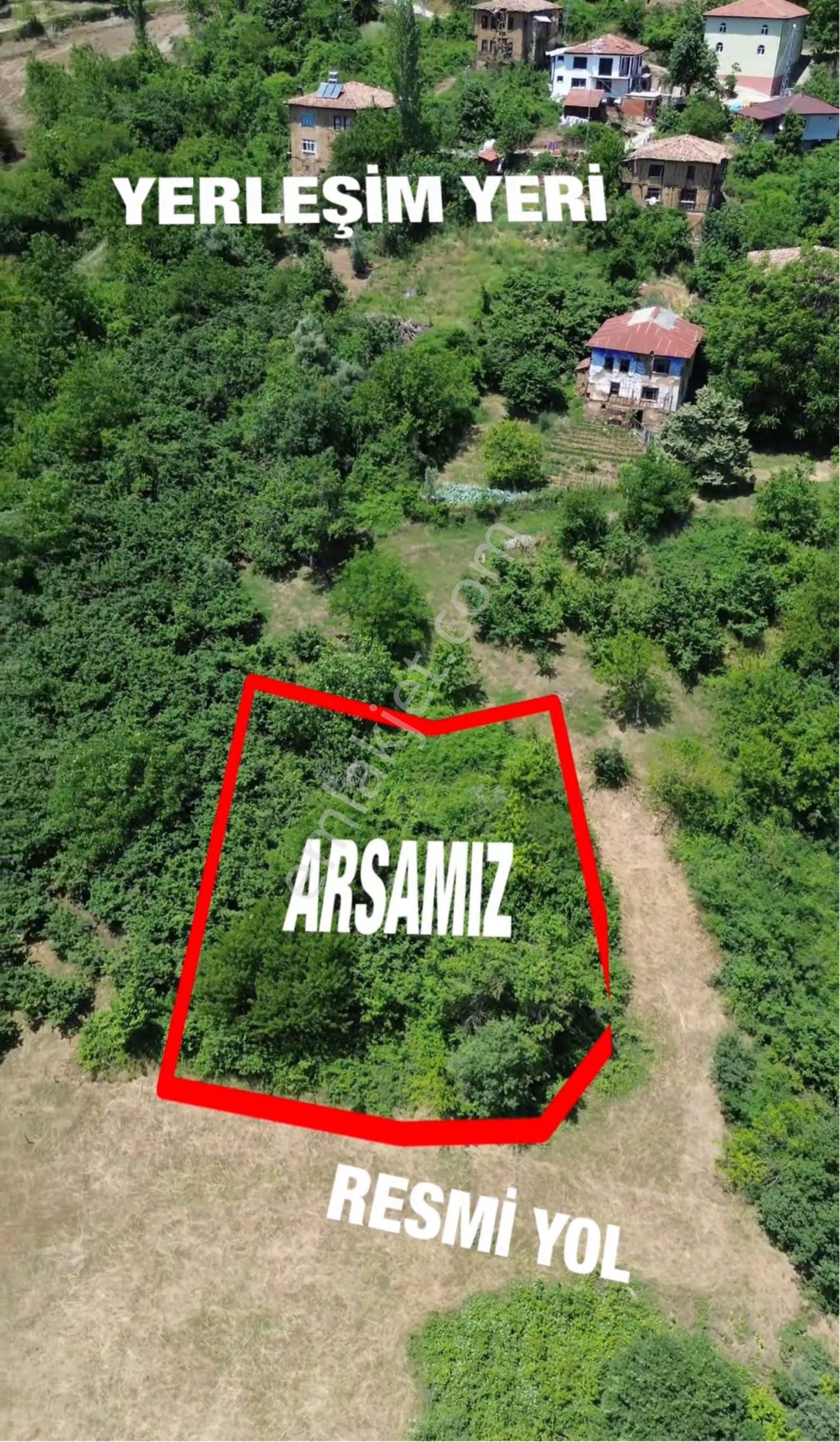 Sakarya Geyve Melekşeoruç ‘da 443m2 %40 Konut İmarlı Arsa