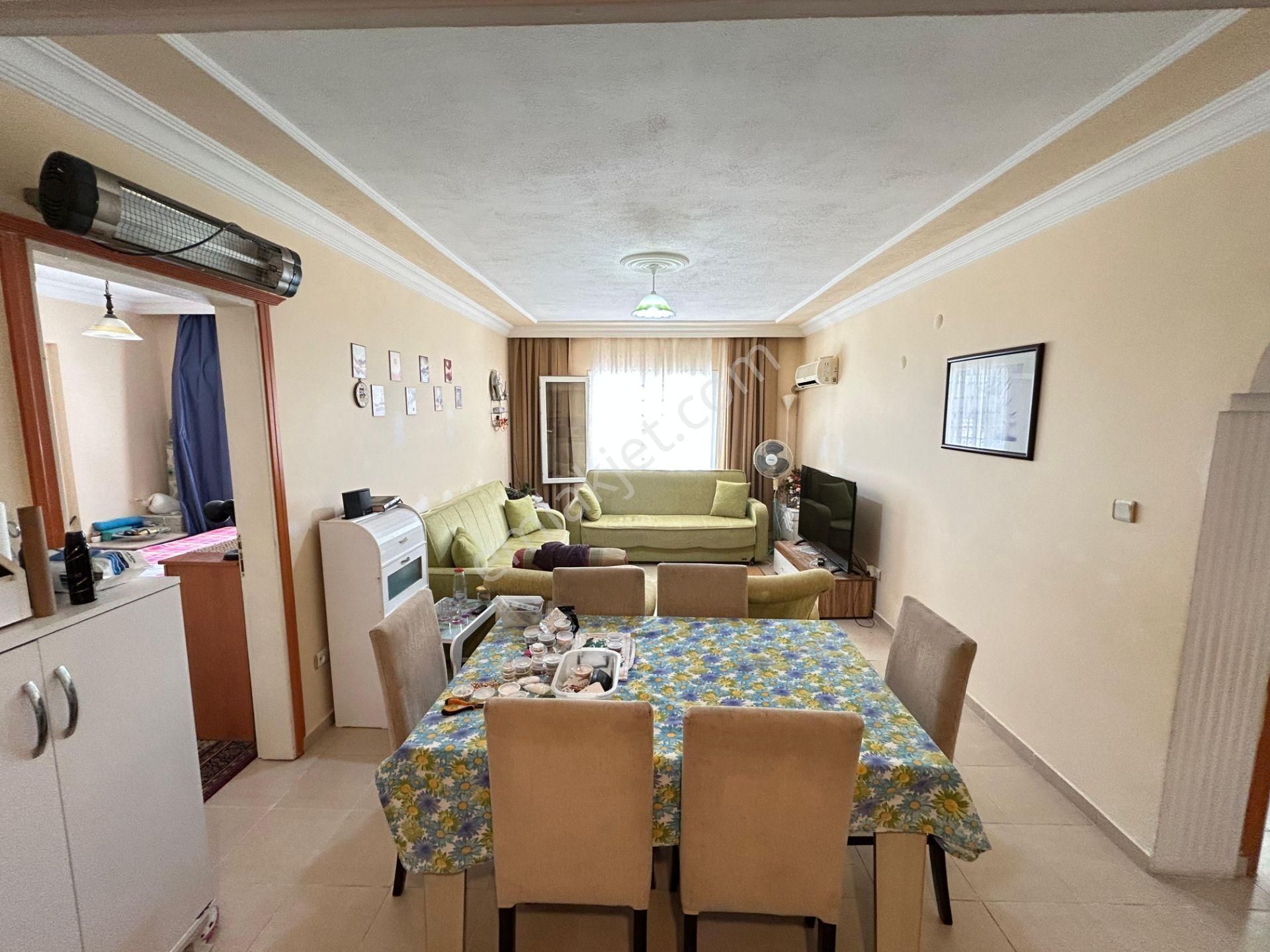 Didim Efeler Merkezde Satılık Havuzlu Sitede 2+1 Daire - Görsel 3