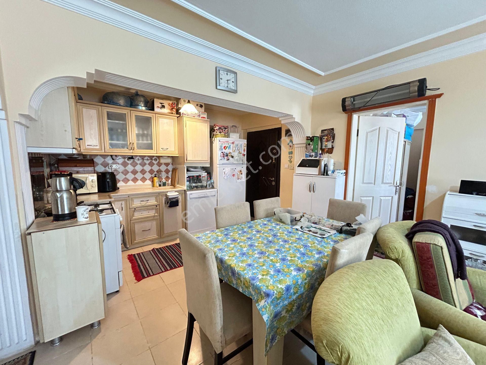 Didim Efeler Merkezde Satılık Havuzlu Sitede 2+1 Daire - Görsel 12