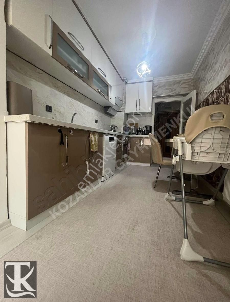 Kozanlar Gayrimenkulden Geniş M2 Asansörlü Full Yapılı 3+1 Daire