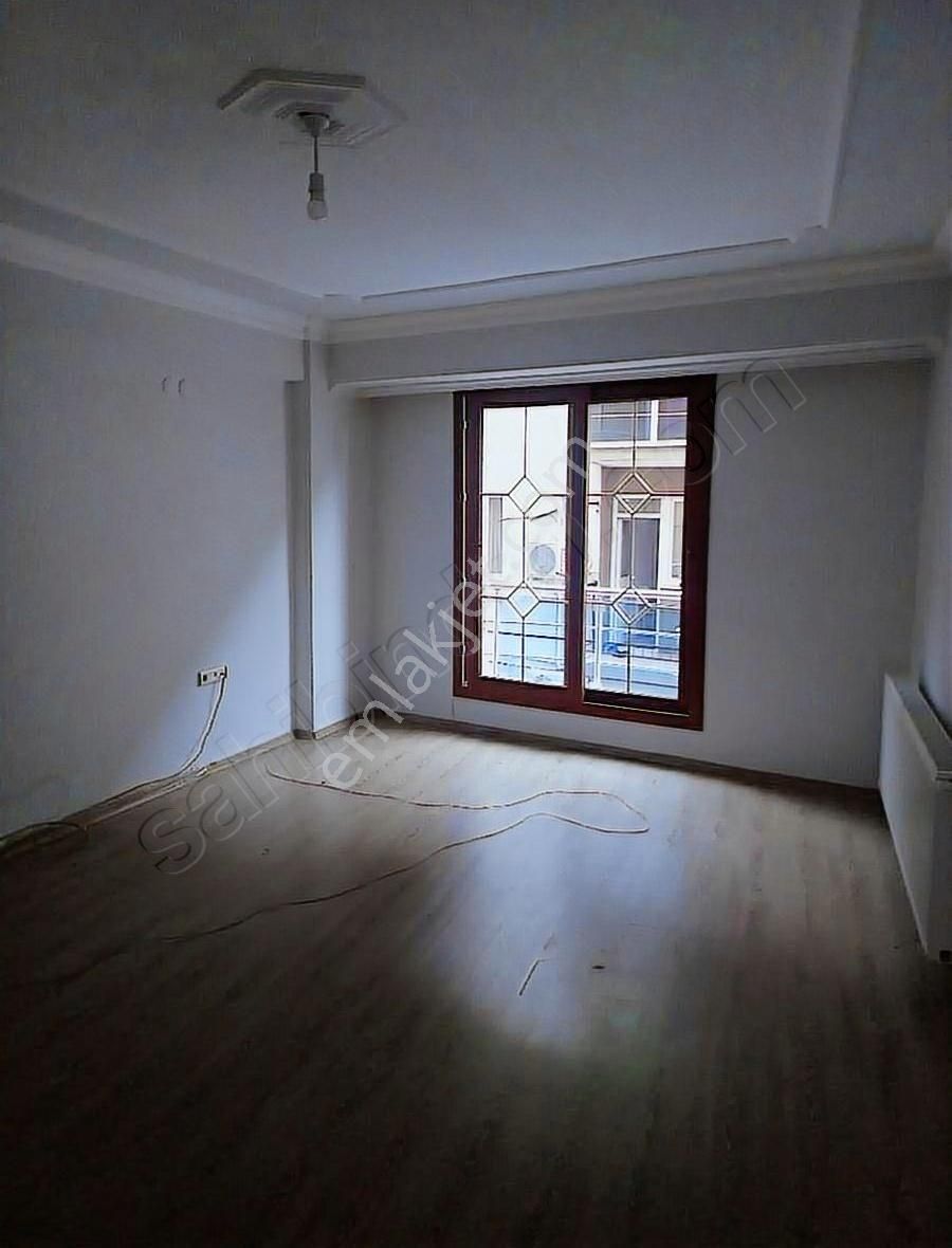 Ege Yaşamdan Yeşilbağlar Mah 2+1 Arakat D.gazlı Kiralık Daire