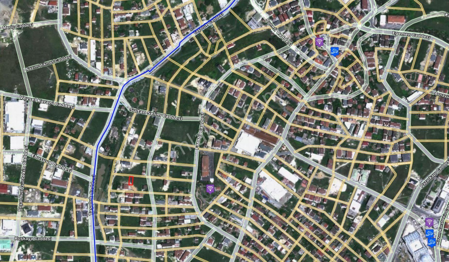 Arnavutköy Taşoluk'ta 301 M2 Arsa