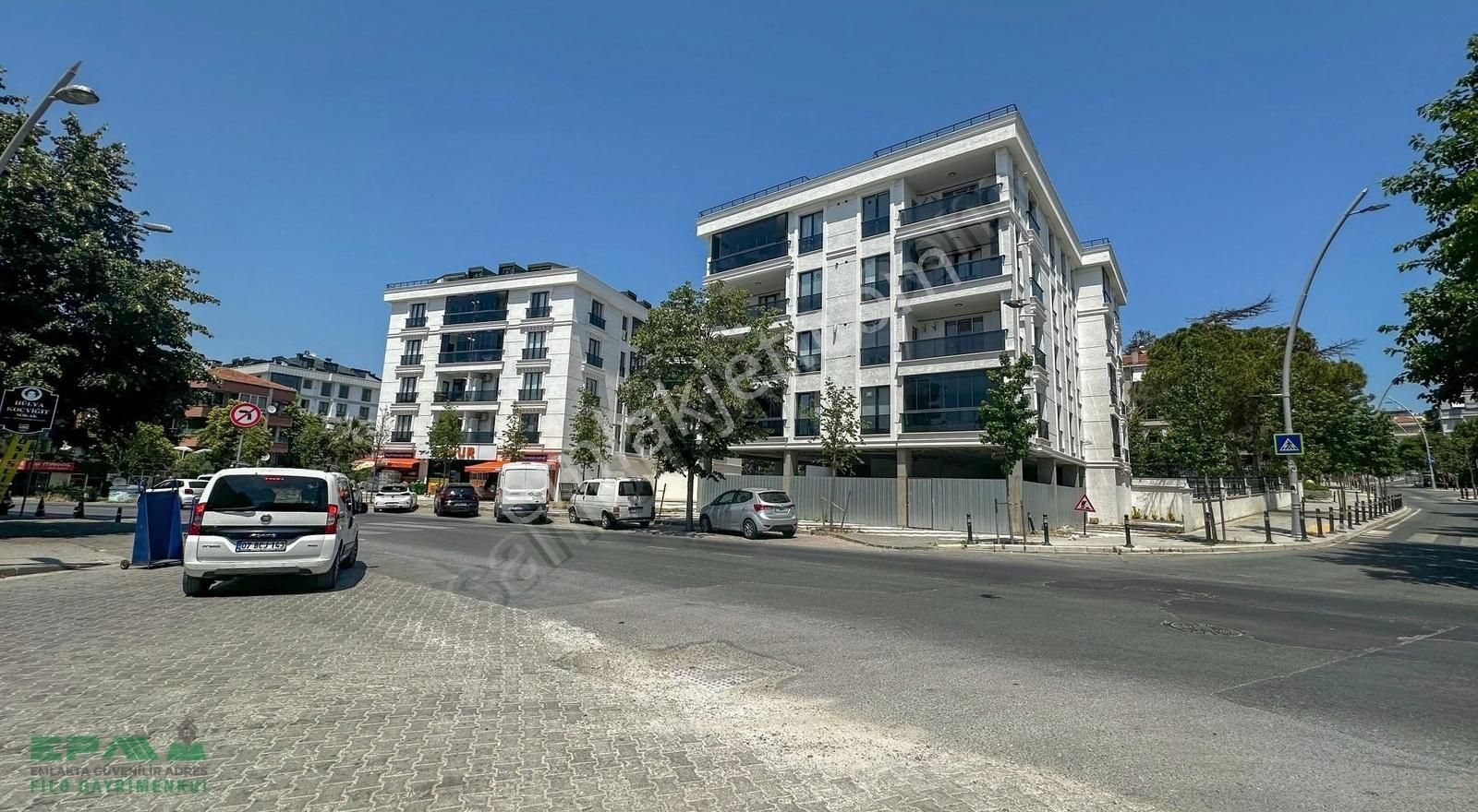 Büyükçekmece Atatürk Mahallesi 3+1 Denize Yakın Satılık Daire !
