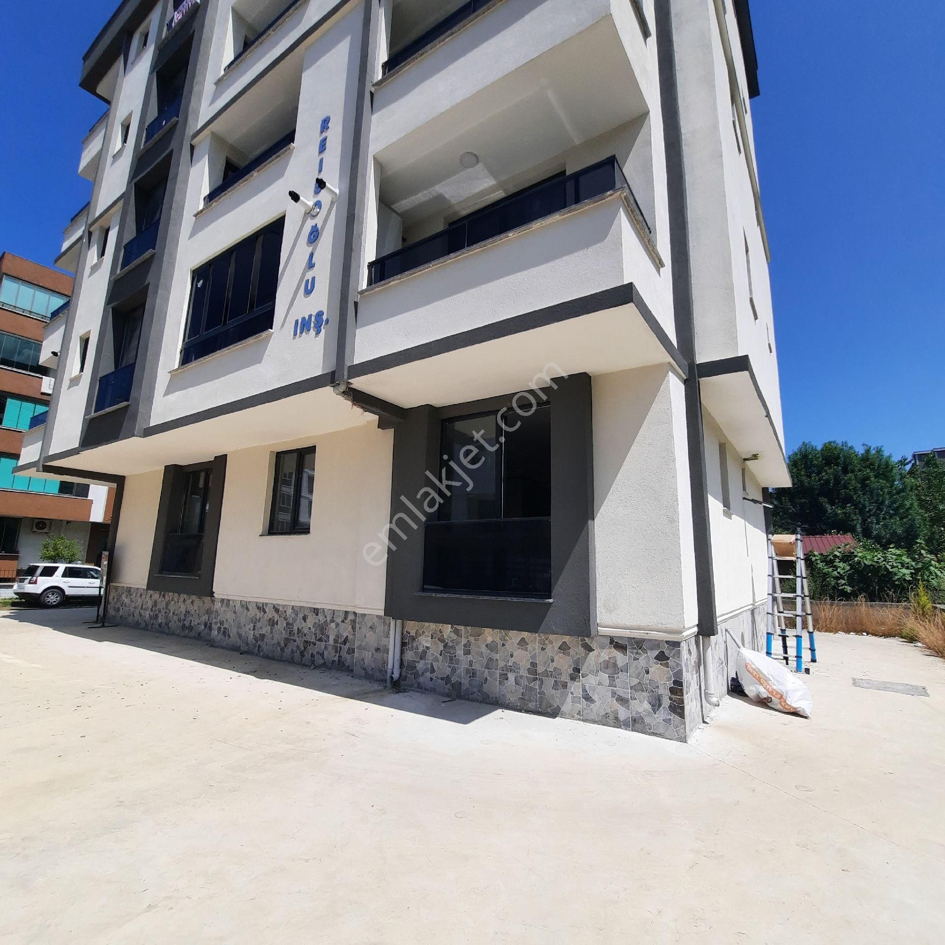 Atakum İncesu'da Anayola 4.bina 1+1 Satılık Daire