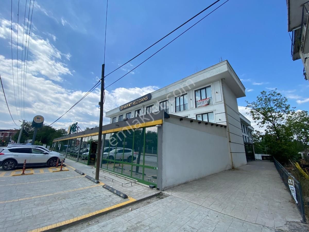 Sapanca Göl Mahallesinde Eşyalı Klimalı 1+1 Kiralık Daire