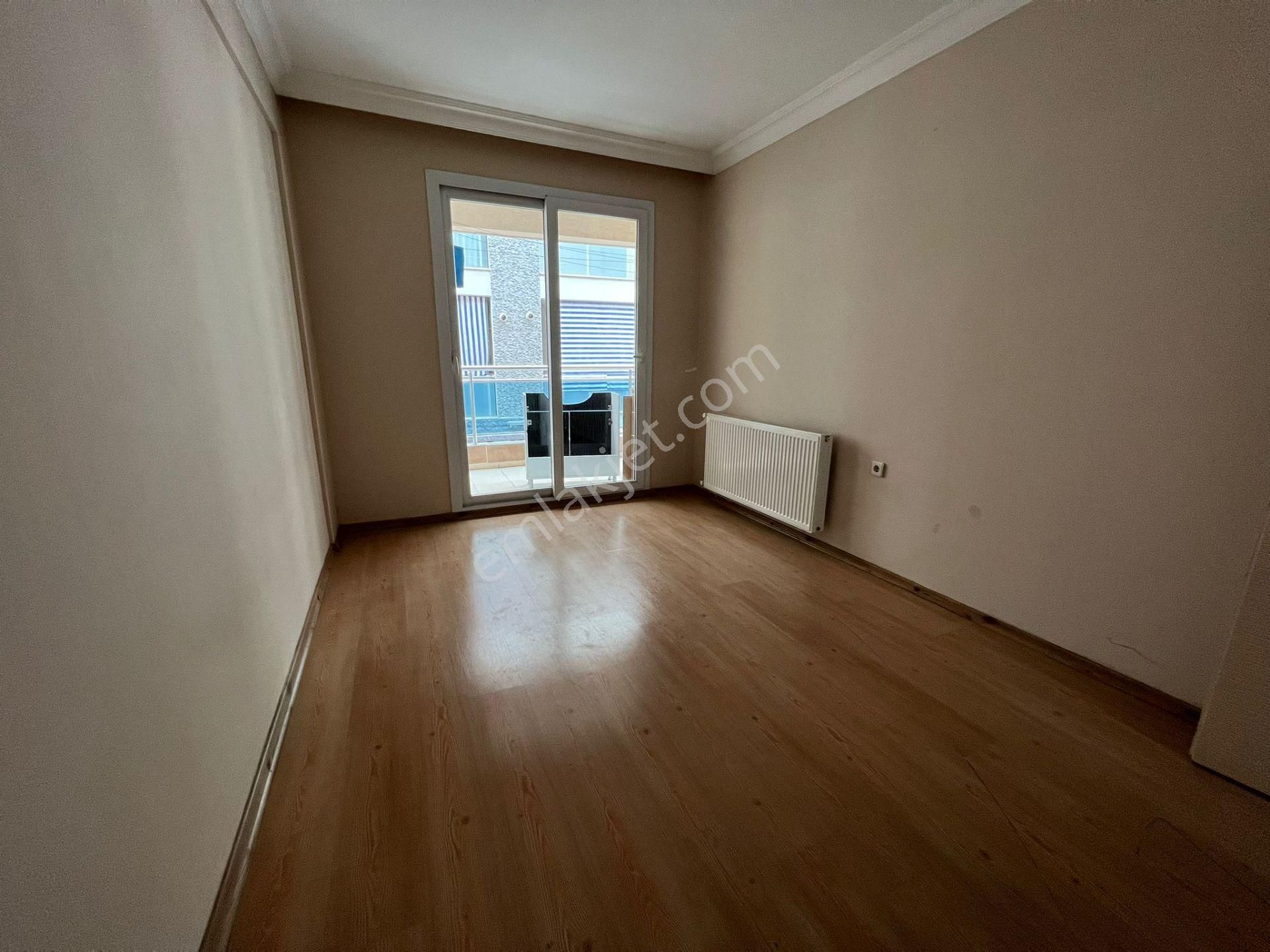 Sabihinden Kiralık Ev Çiğli Merkez