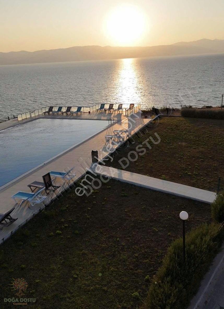Doğa Dostu'ndan Kiralık Çeşme'de Denize Sıfır Havuzlu Villa Yazlık - Görsel 28