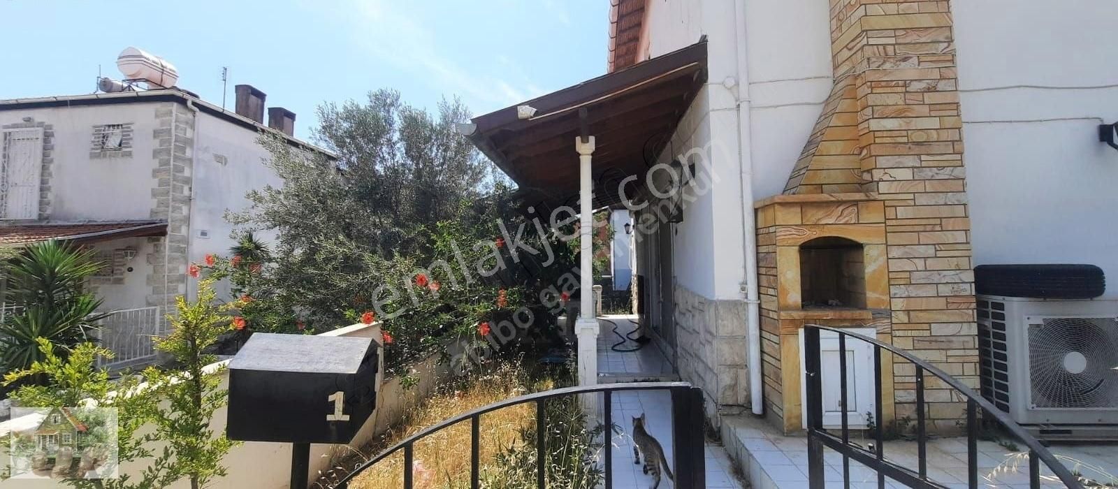 Abibodan Urlada Bahceli Mustakıl Ev - Görsel 19