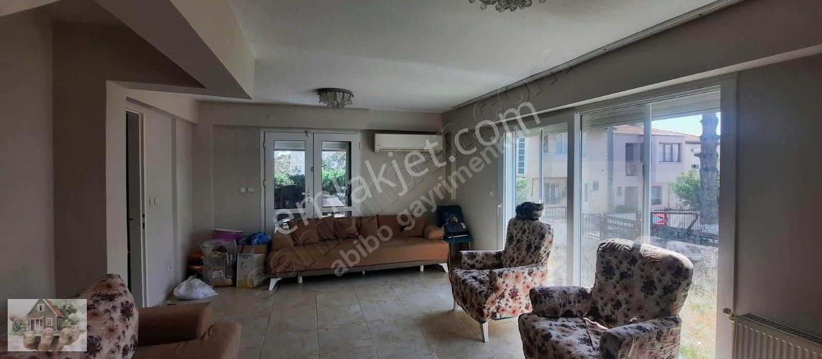 Abibodan Urlada Bahceli Mustakıl Ev - Görsel 10