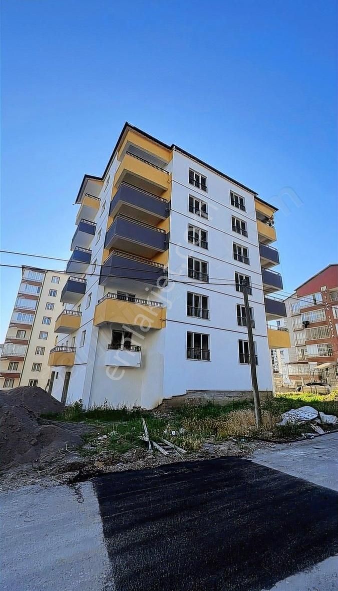 Esay Emlak'tan Tuzlugöl Mah. Lüks Satılık 3+1 Sıfır Daire