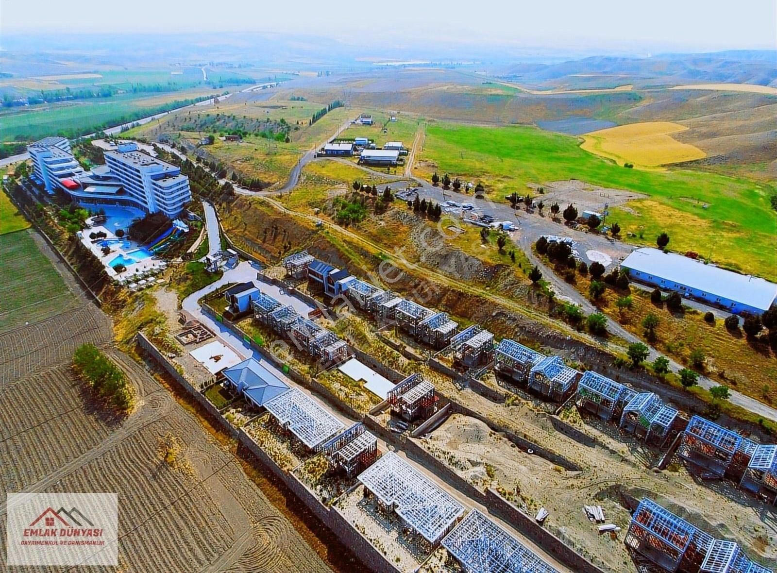 Ayaşta Ana Yol Manzaralı 3 Adet Yan Yana Villa Parseli - Görsel 8