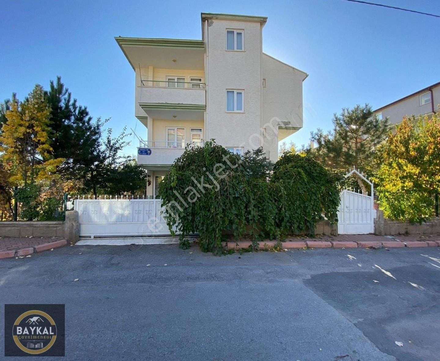 İldem Eras Villalarının En Uygunu 3 Katlı Villa - Görsel 2