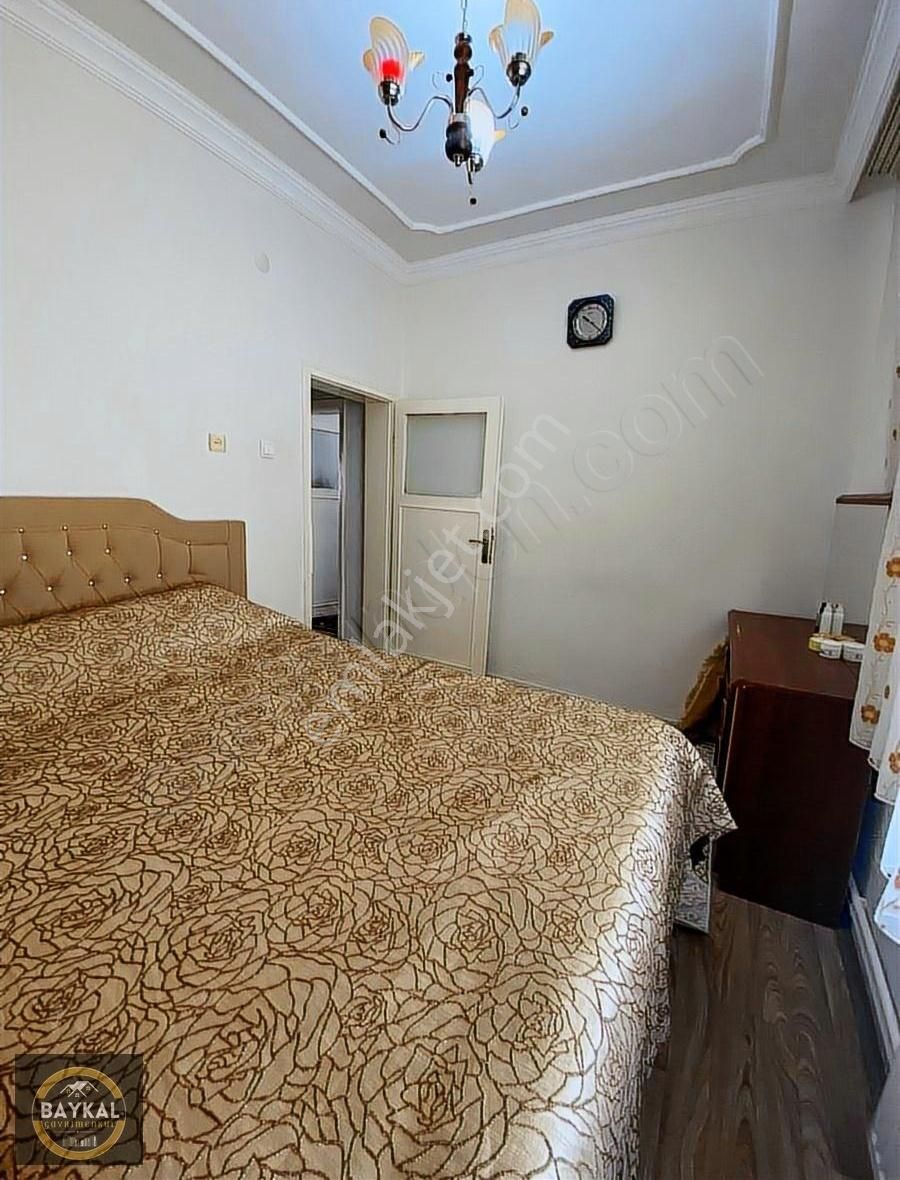 Erkiletin En İyi Cepheli Orta Kat İçi Yapılı 3+1 Dairesi - Görsel 6