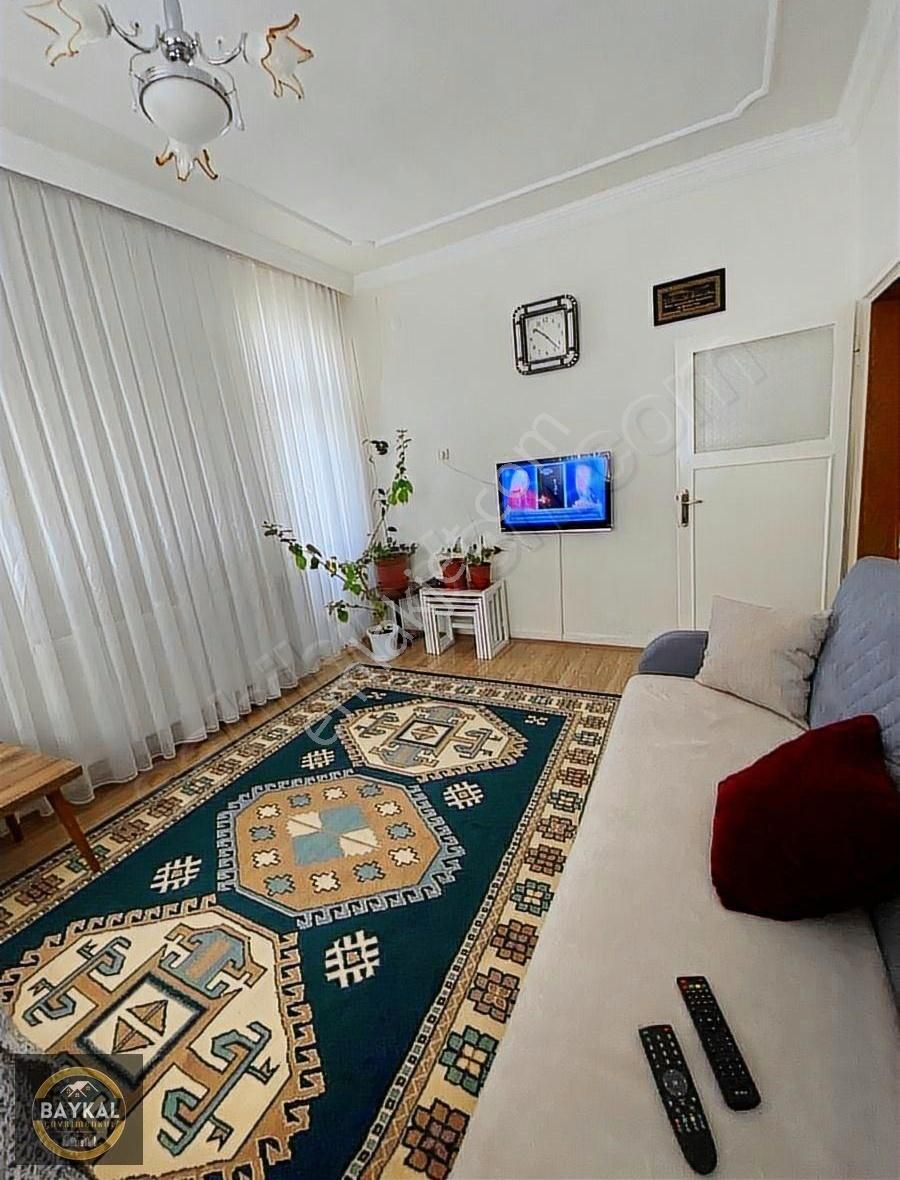 Erkiletin En İyi Cepheli Orta Kat İçi Yapılı 3+1 Dairesi - Görsel 2