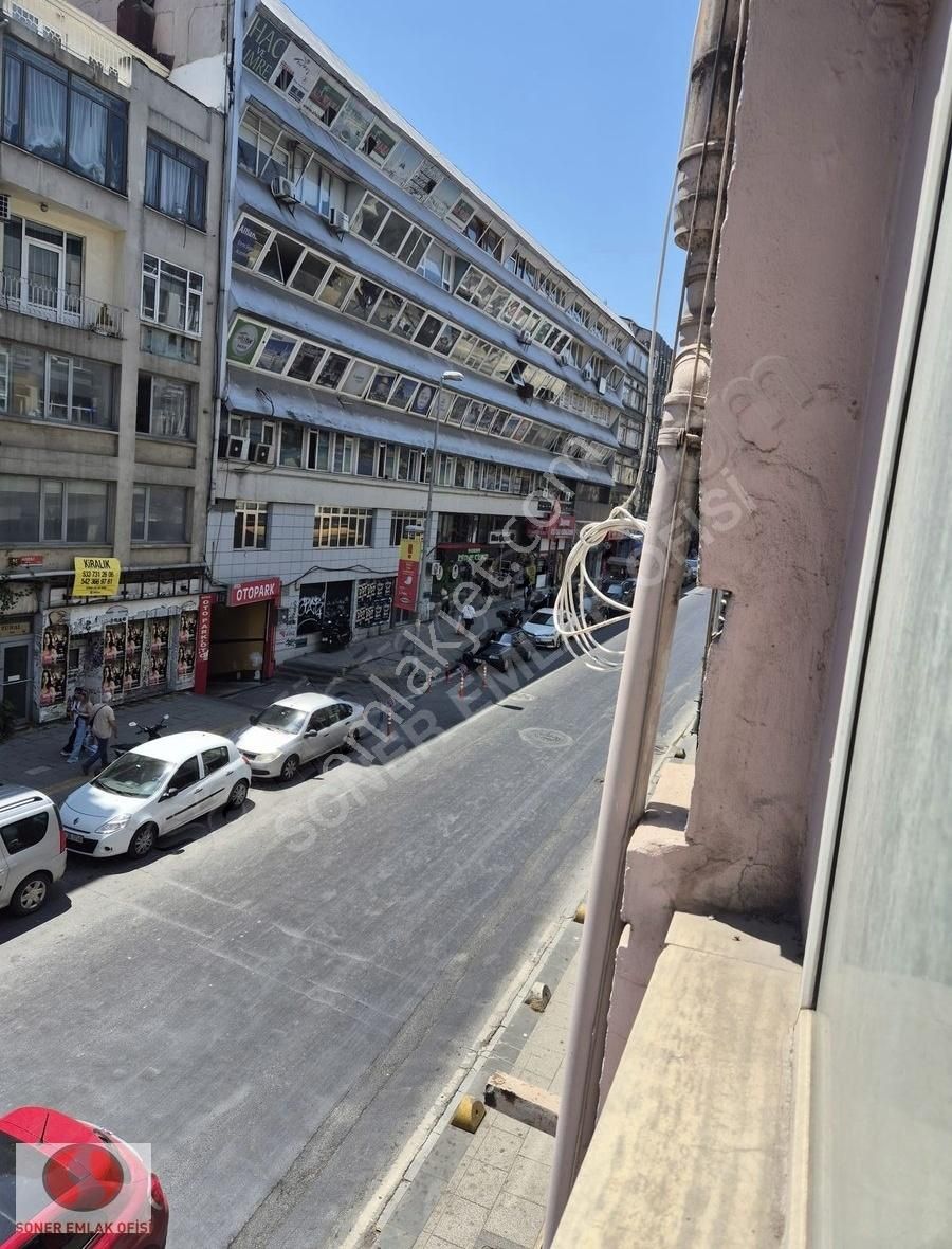 Kadıköy Altıyolda Ana Caddede Köşe 1 Kat Satılık Ofis - Görsel 16