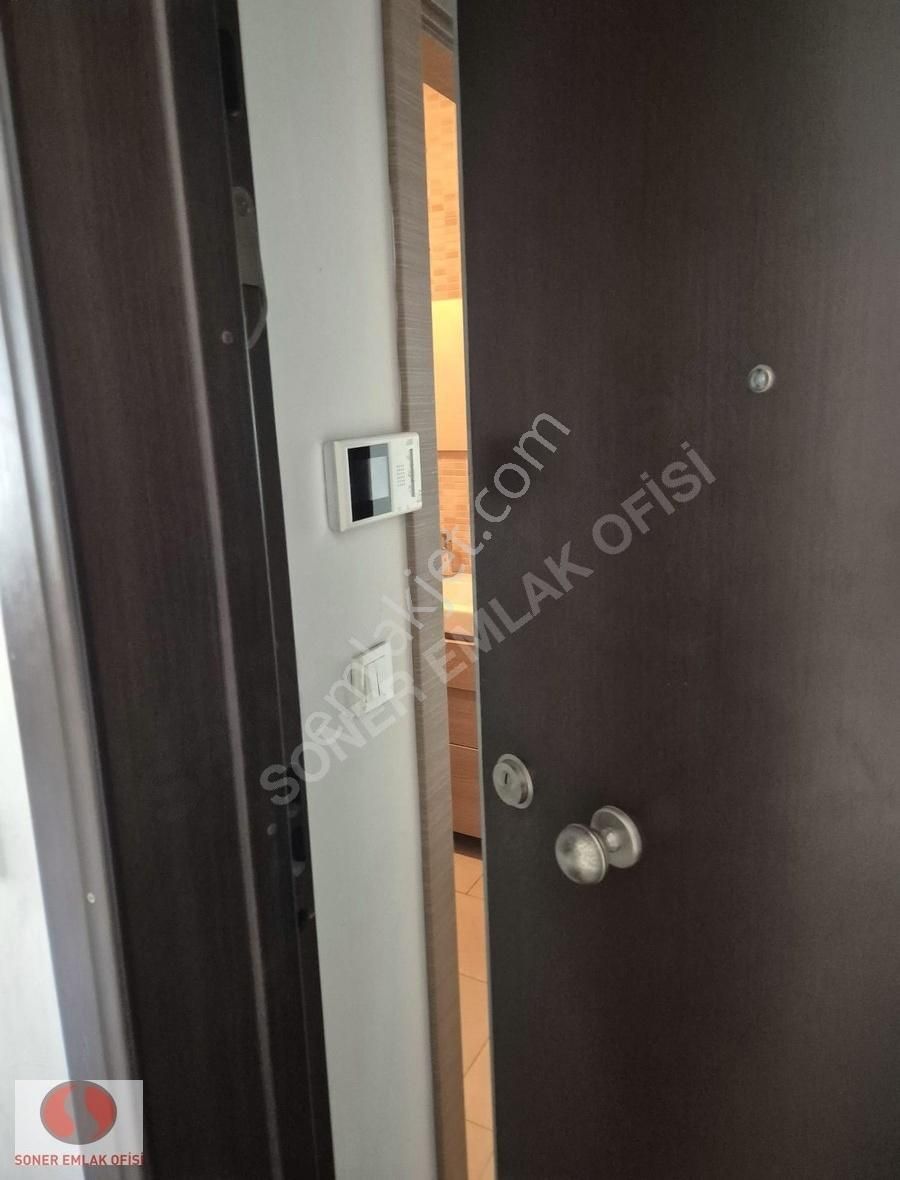 Kadıköy Altıyolda Ana Caddede Köşe 1 Kat Satılık Ofis - Görsel 5