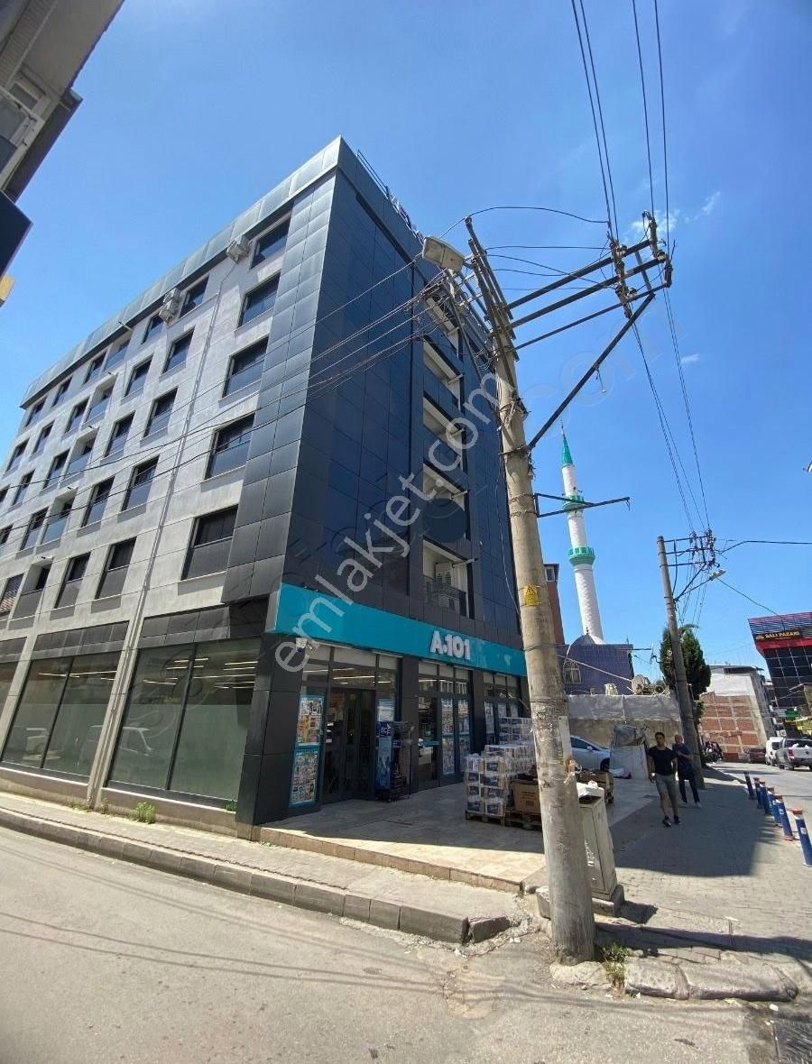 İzmir Karabağlar Bozyaka 2+1 Arakat Sıfır Satılık Daire