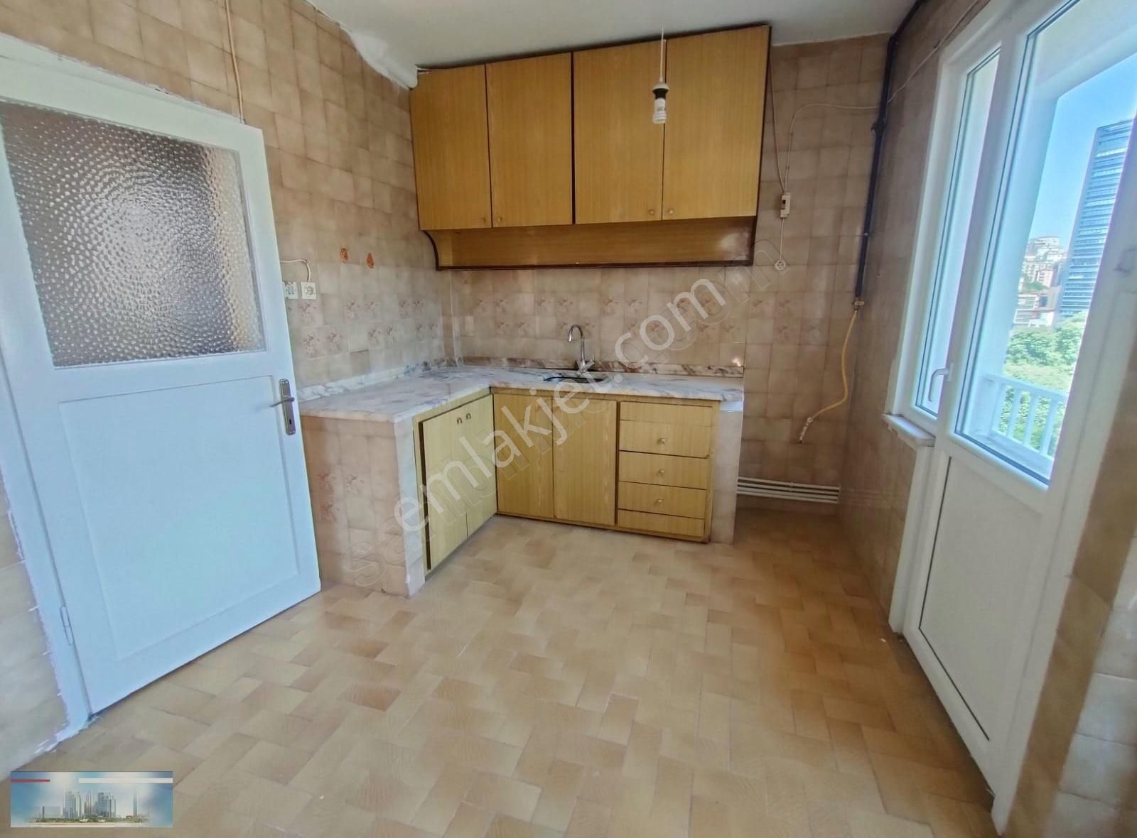 Şişli De Arakat Temiz 2+1 Daire