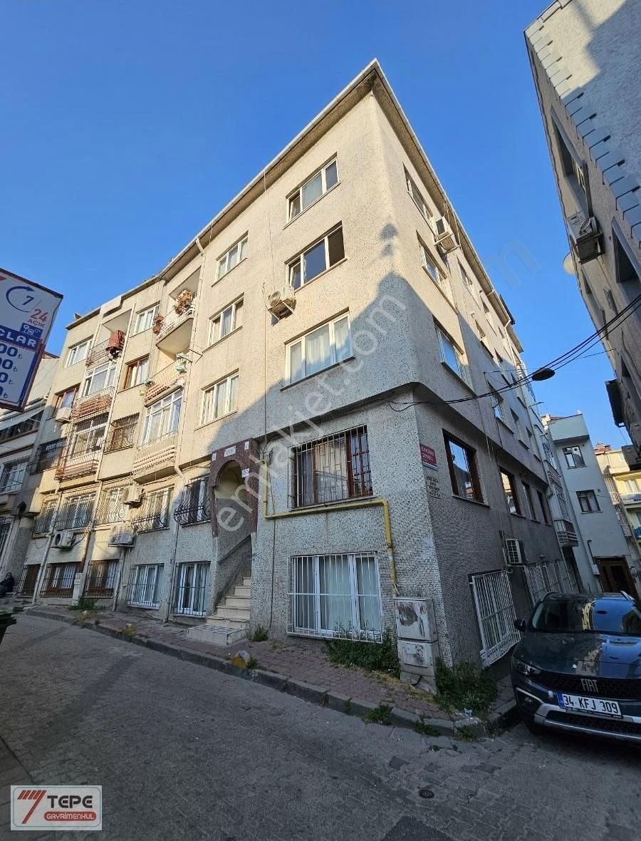 Cerrahpaşa'da Satılık Deniz Manzaralı Dublex