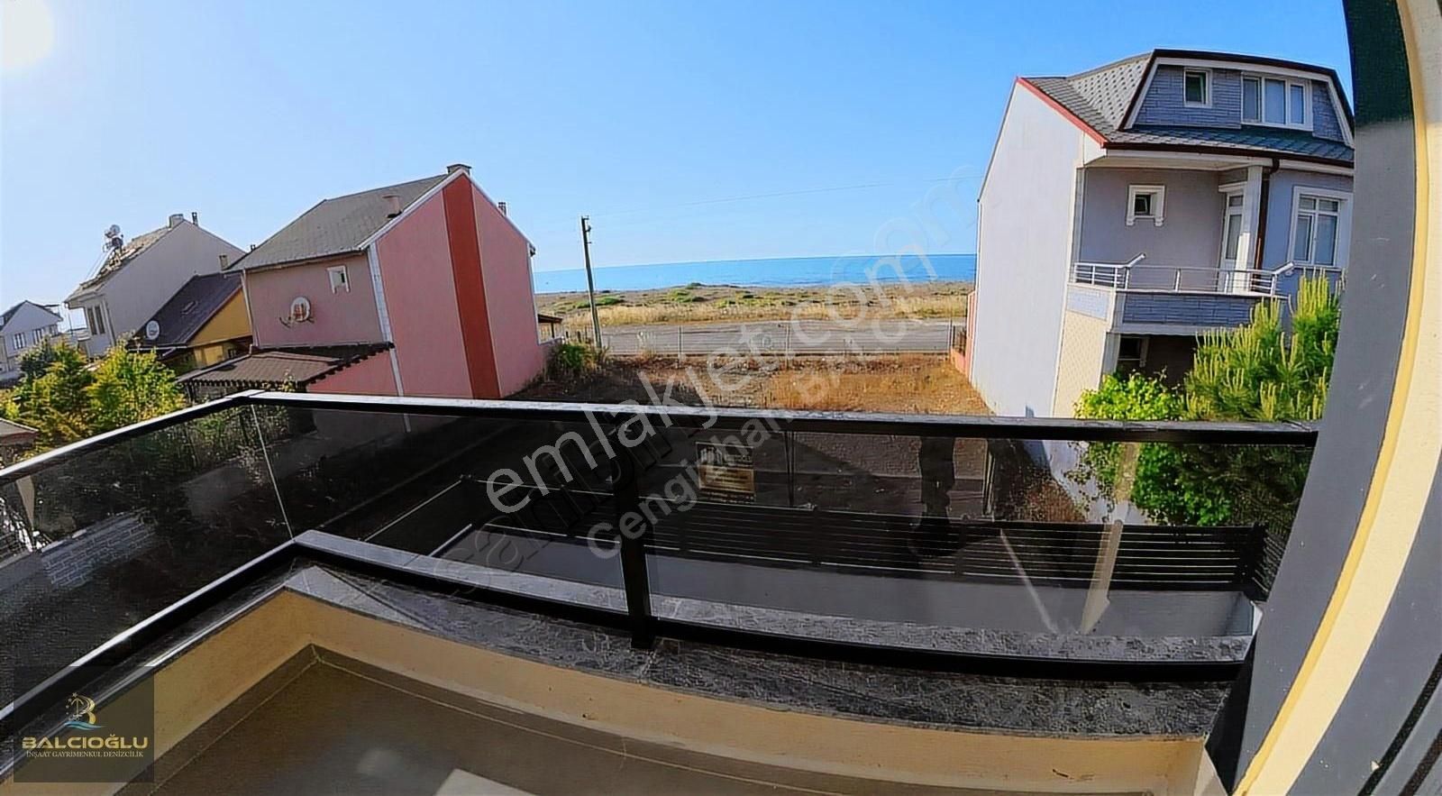 Balcıoğlundan Satılık Lüx Premium Geniş Havuzlu Müstakil Triblex