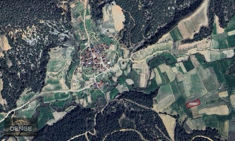 Bilecik Osmaneli Kızılöz Köyünde Yatırıma Uygun Satılık Tarla