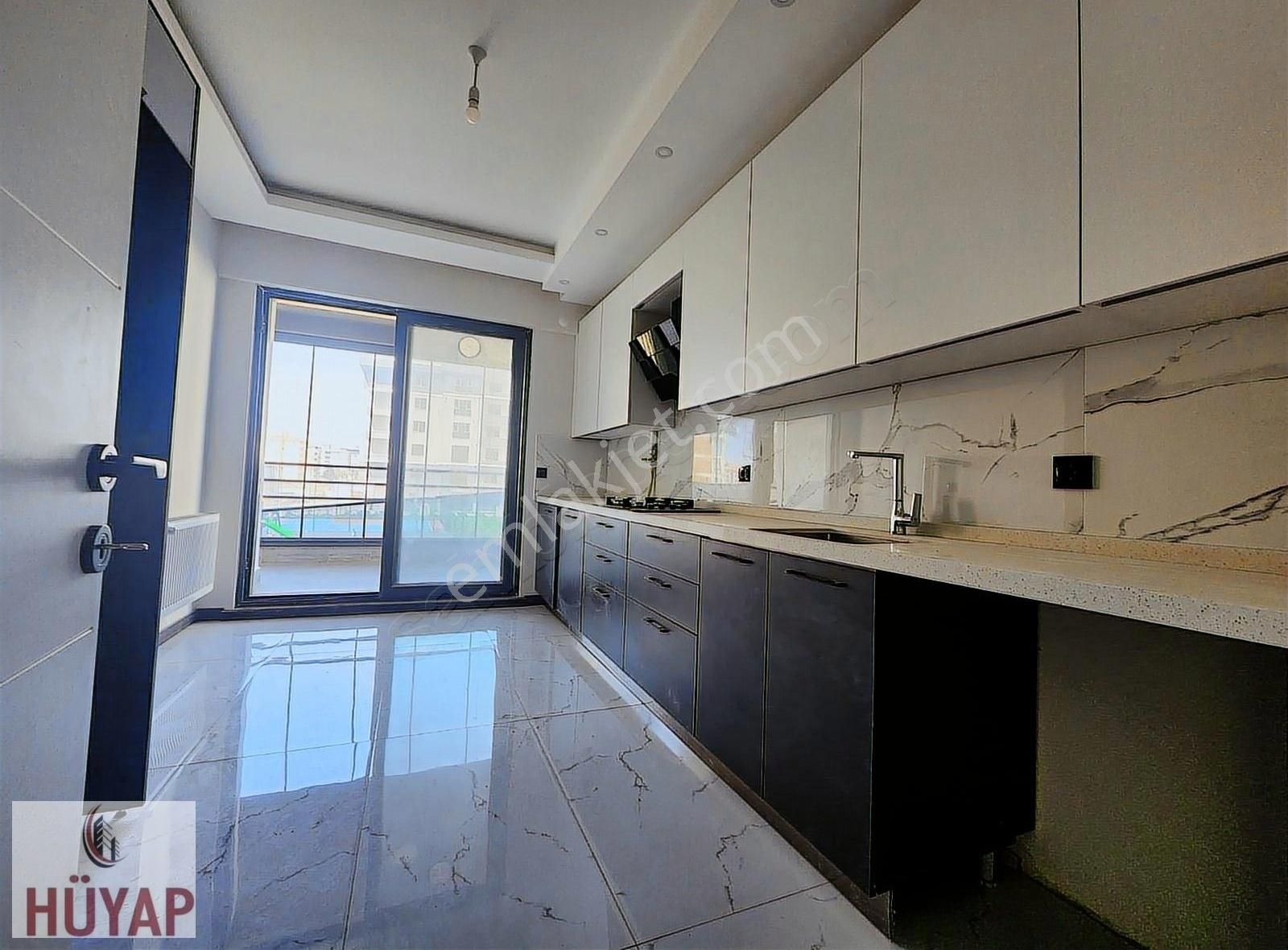 Canakkale Merkez Karacaoren Kapalı Balkon Satılık 3+1