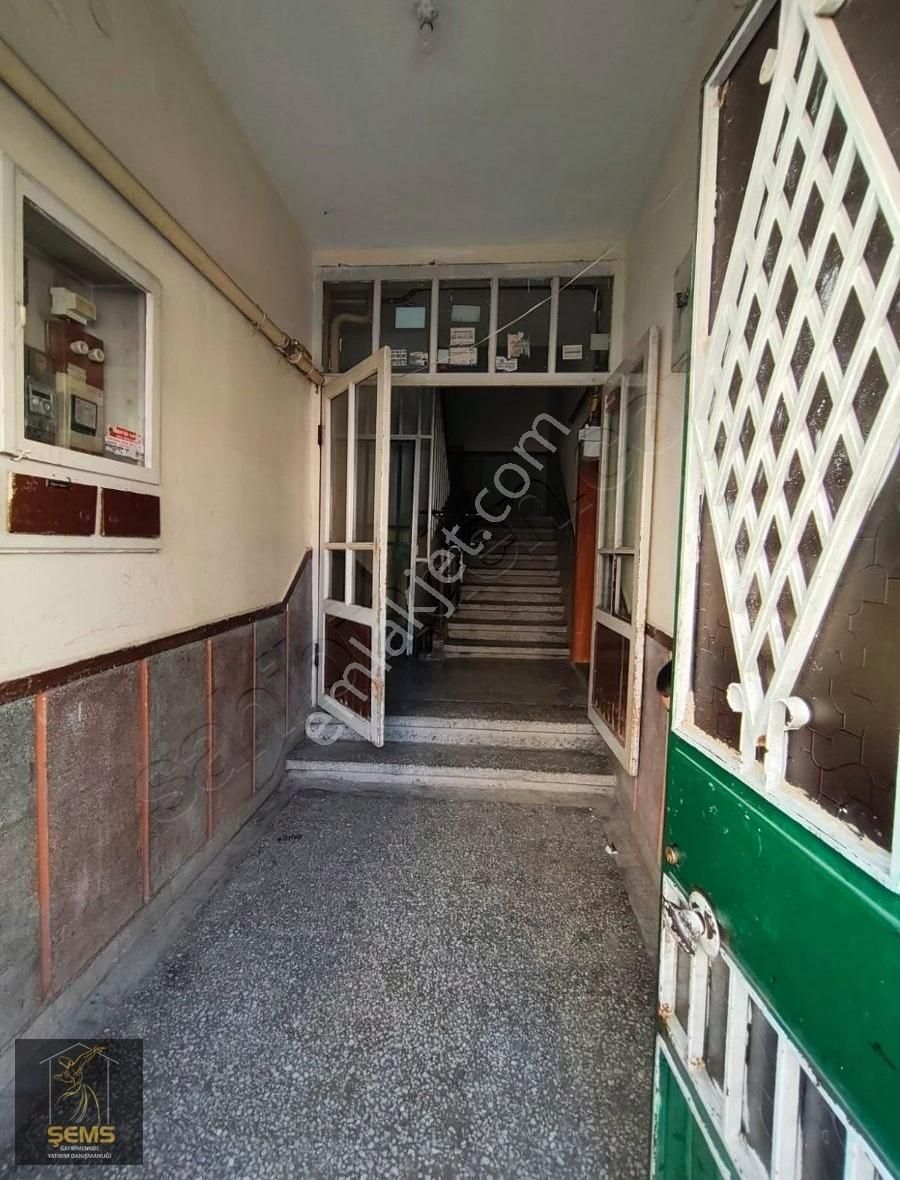 Şehrin Merkezinde 3+1 Arakat Satılık Daire
