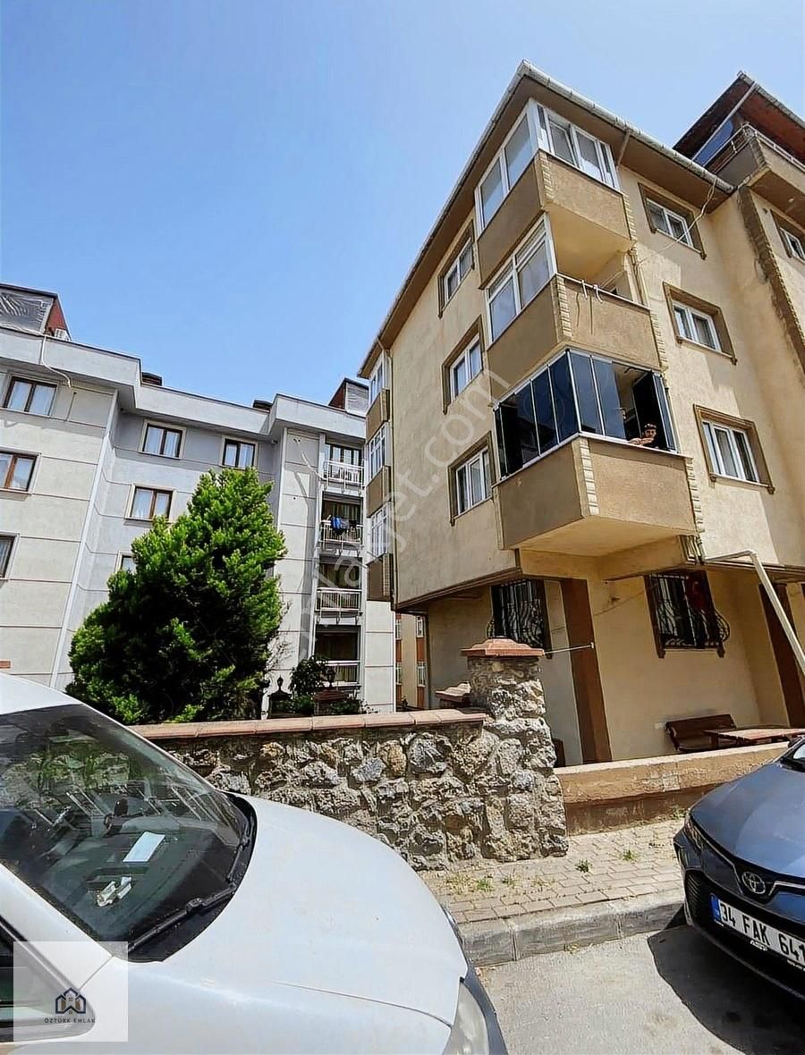 Metroya Yakın 2+1 Satılık Daire