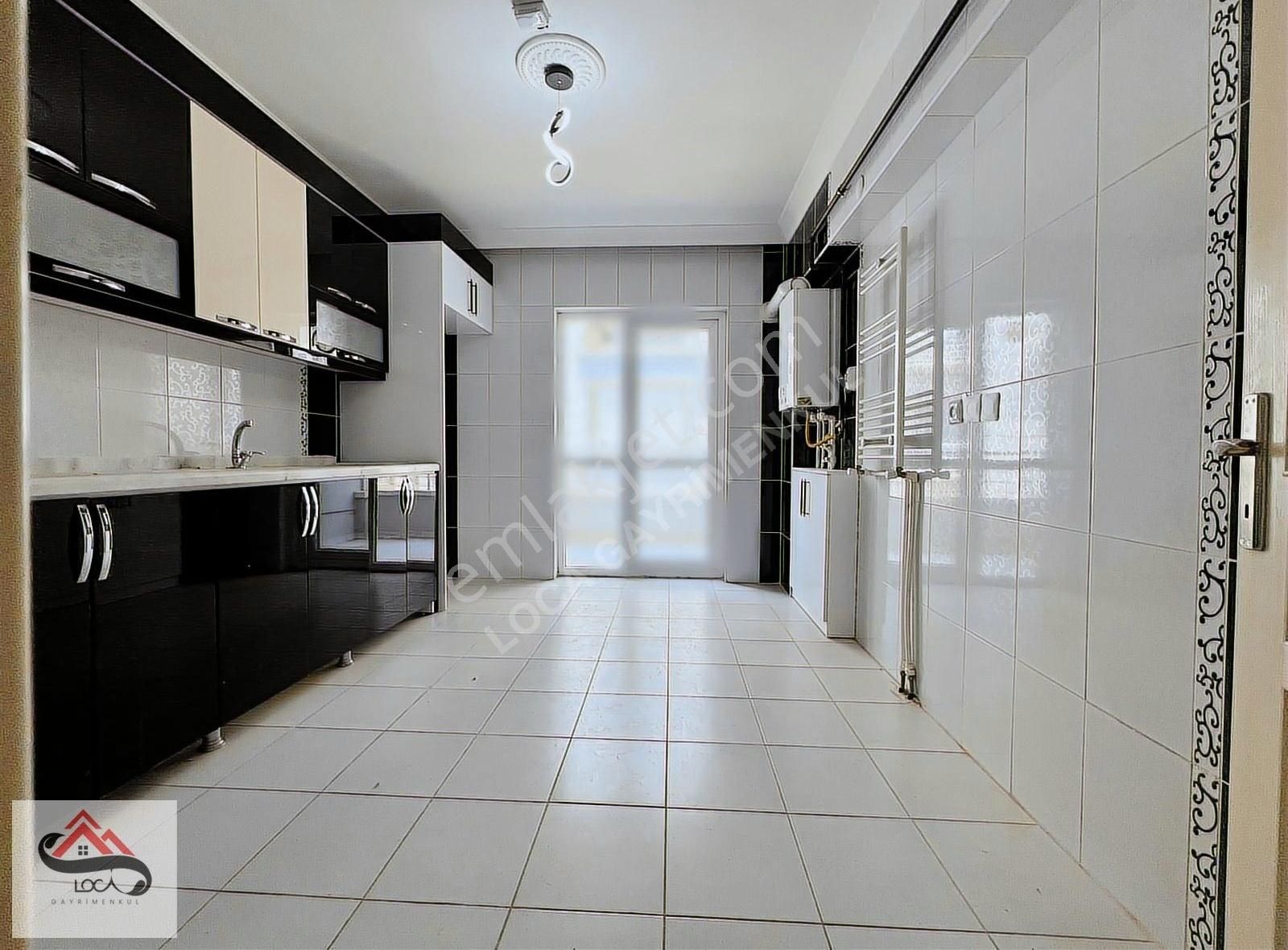 Loca'dan M.kemal Mh. Site İçi Ara Kat Masrafsız Geniş E.bny 3+1!