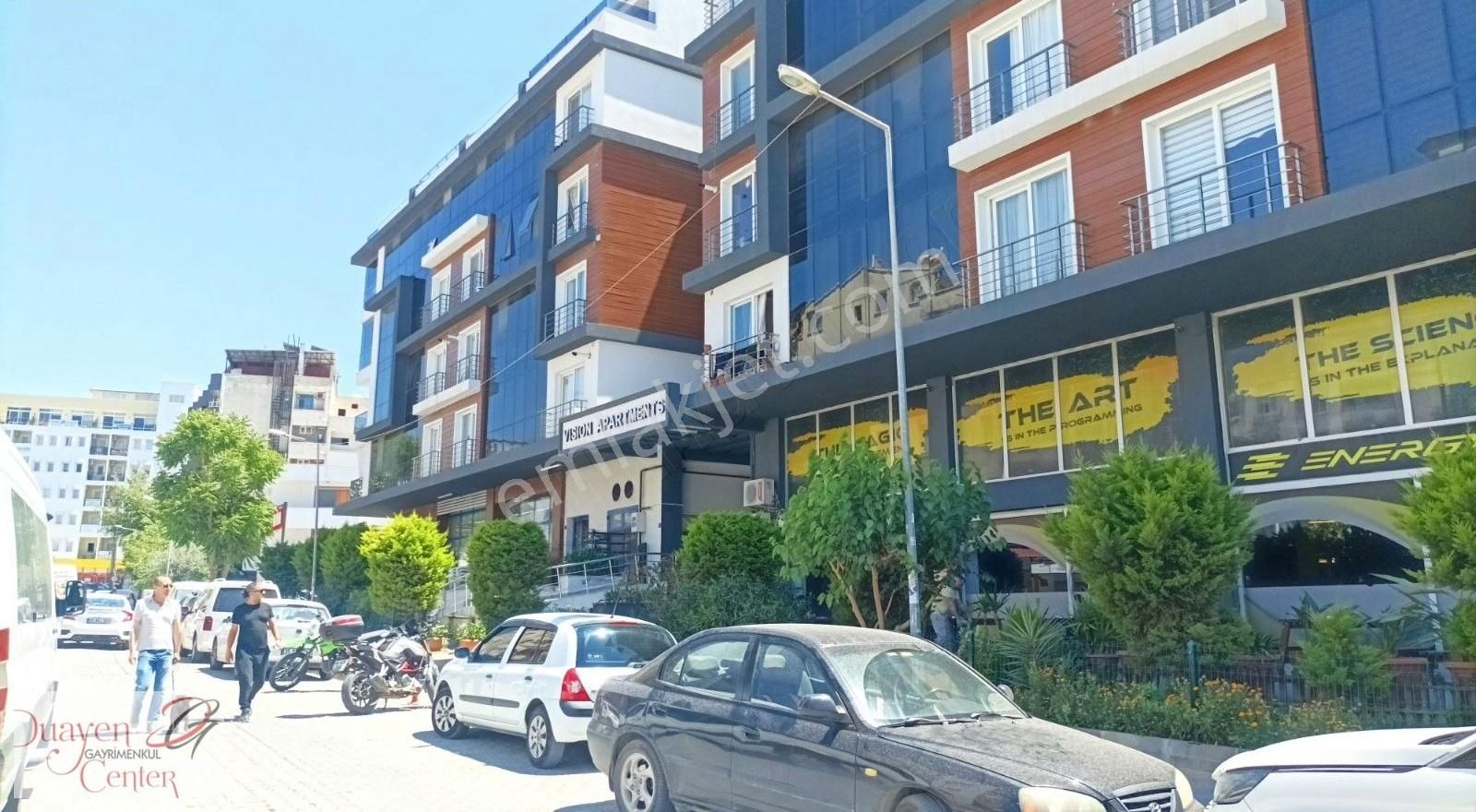 Kuşadası Merkezi Konum Ful Eşyalı Kiralık Daire.