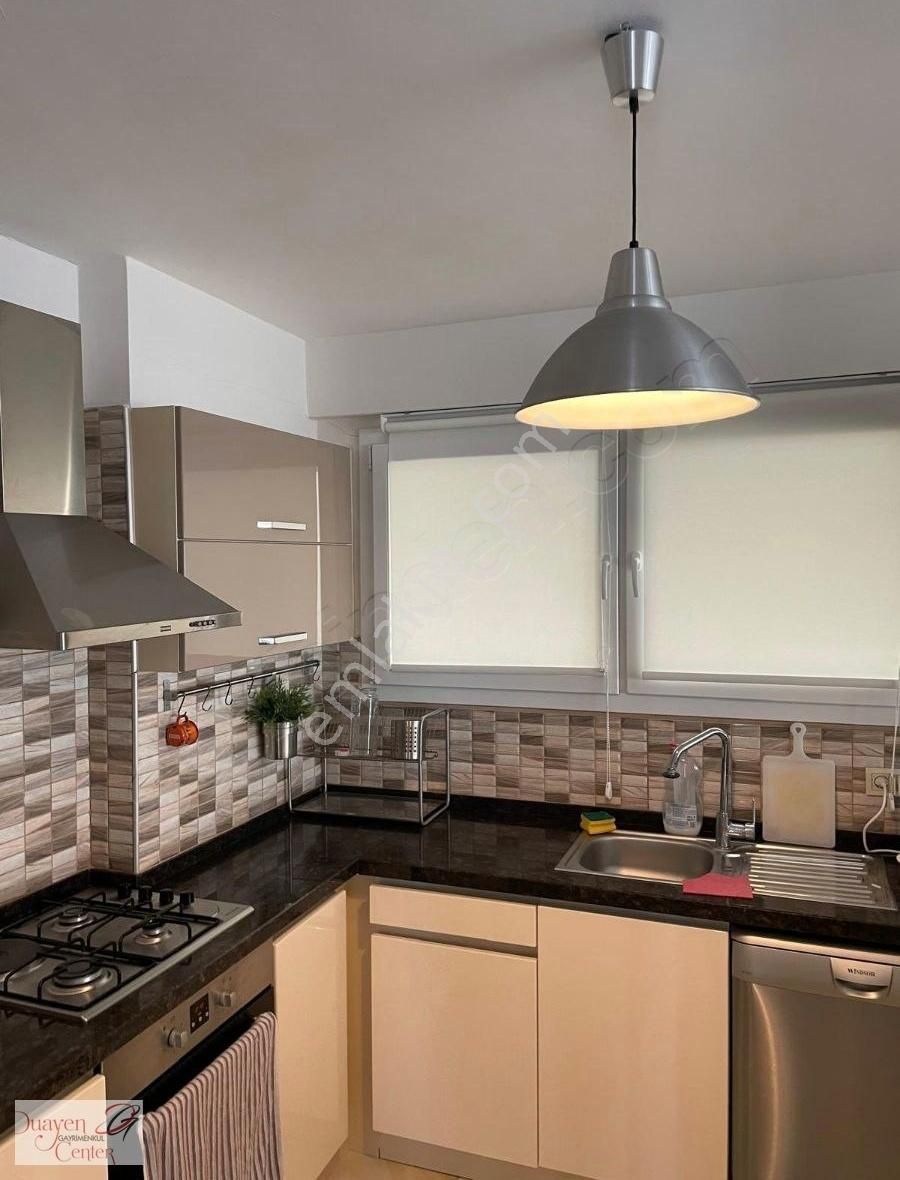 Kuşadası Havuzlu Site İçi,yabancıdan Satılık.2+1,fırsat Daire.
