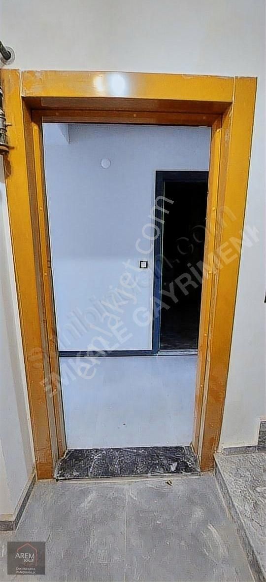 Barbaros Mahallesinde Satılık 2+1 Daire