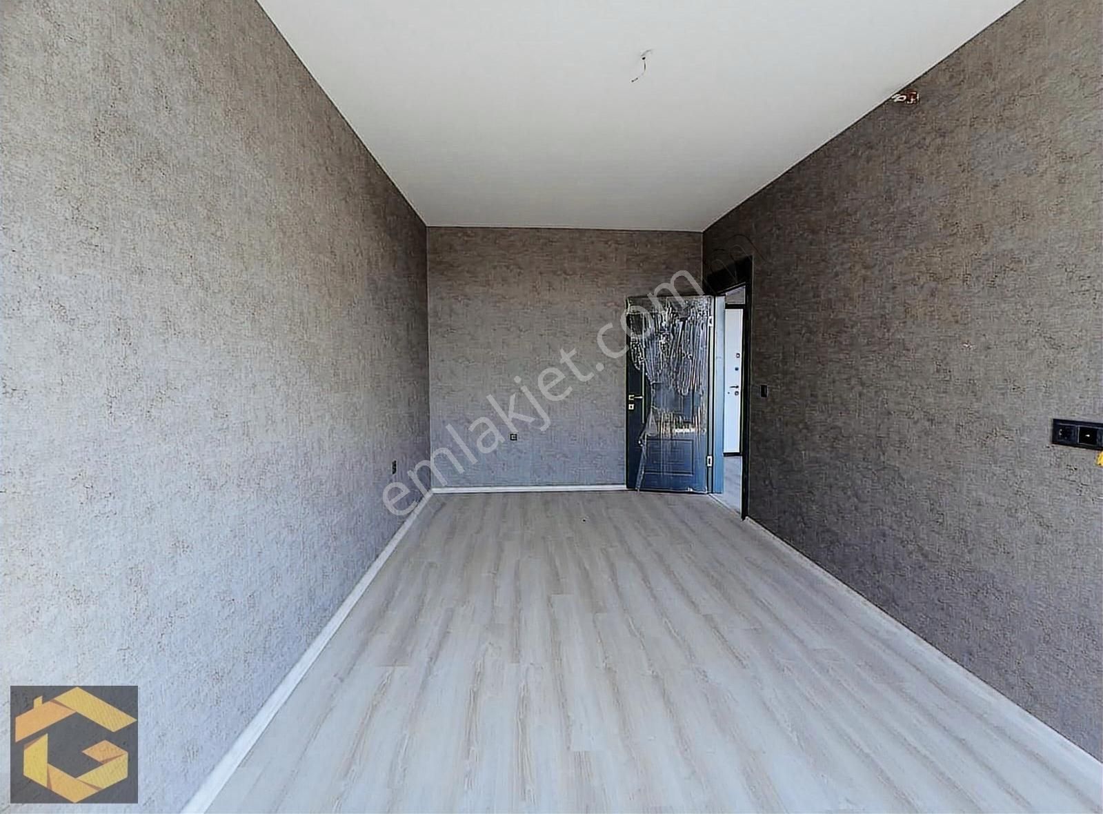 Protokol Yolunda 1+1 Satılık Büro - Ofis - Daire