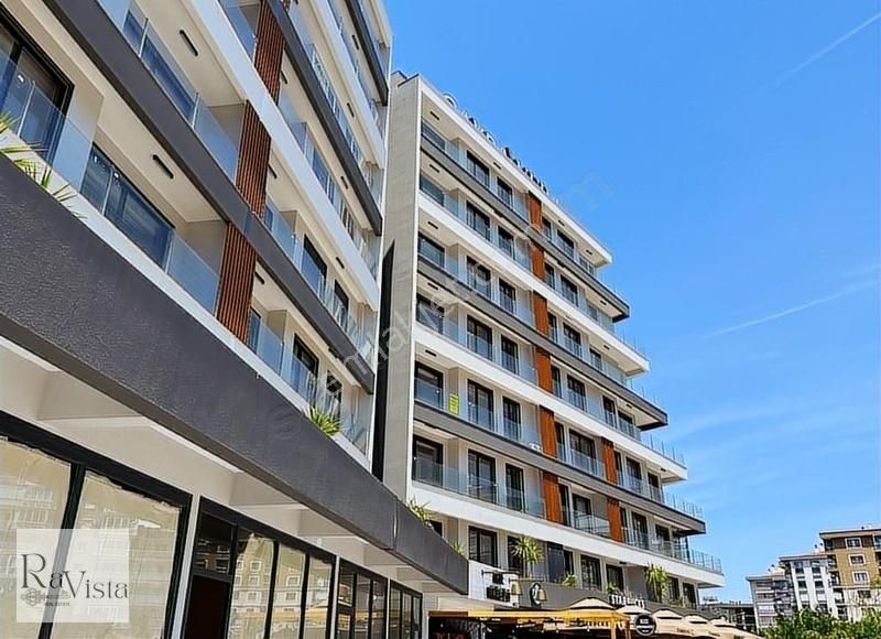 Ataşehir Gayda Vera Cadde Cepheli 2+1 Satılık Daire