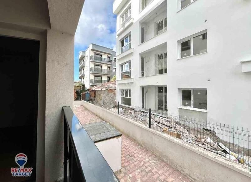 Menemen Koyundere'de 1+1 Satılık Daire