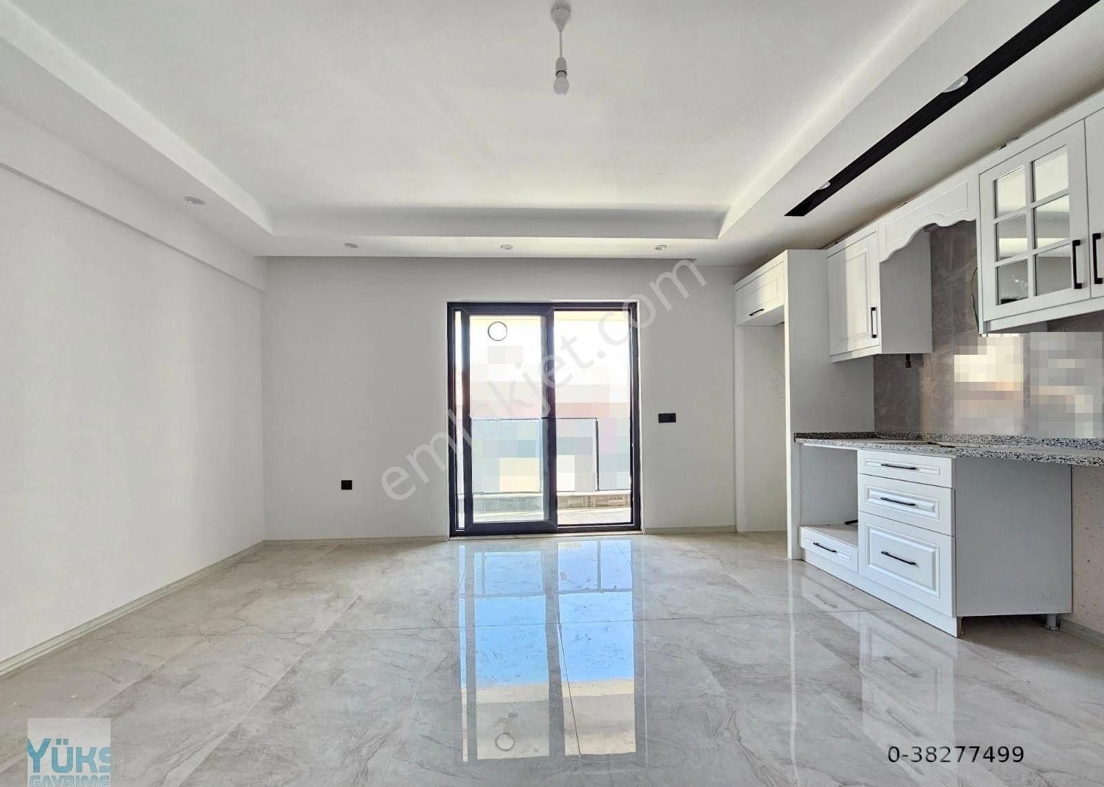 Denizli Muratde'de 2+1 120 M2 Cadde Üzerinde Satılık Son Fırsat Daire