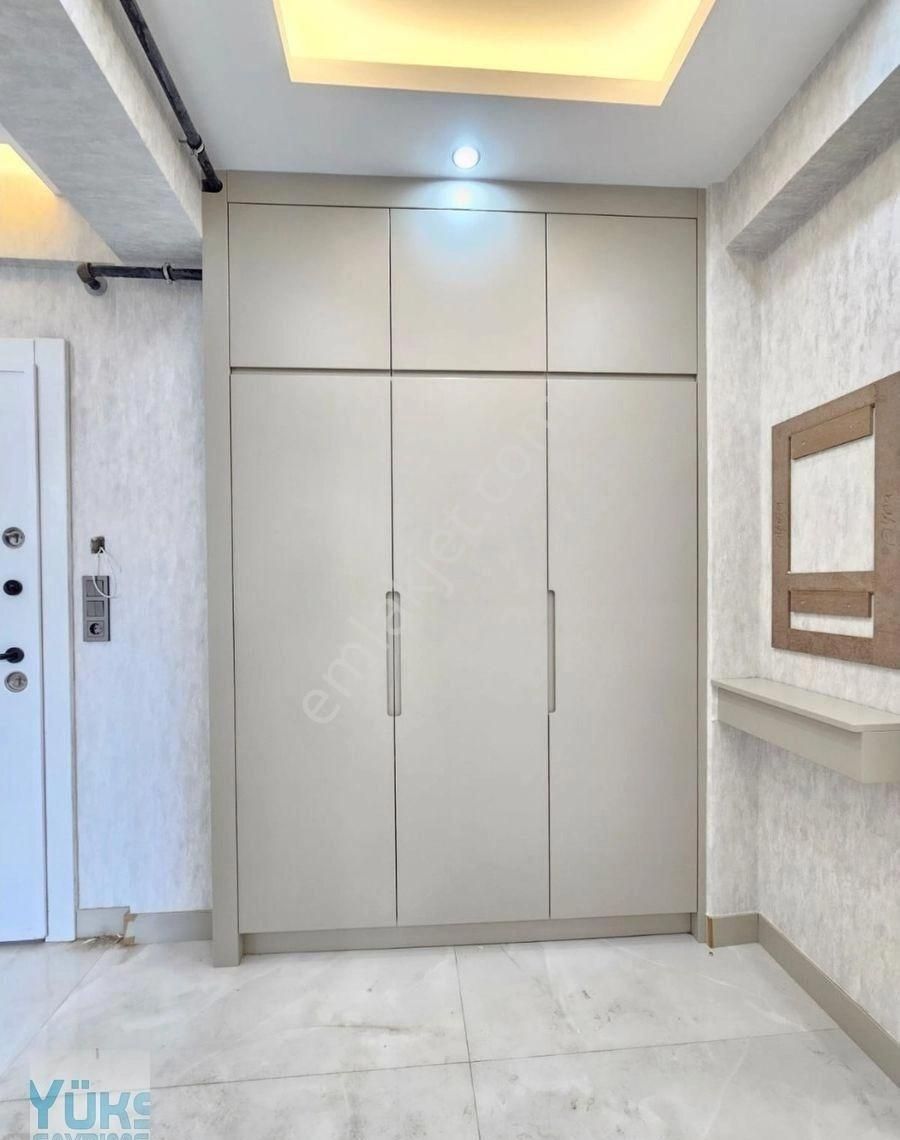 Denizli Şemikler De 2+1 120 M2 Mükemmel İşçilikte Güzel Konumda Satılık Daireler
