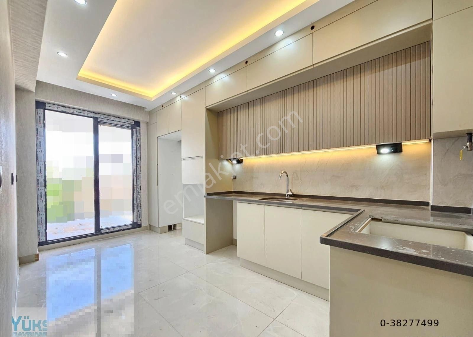Denizli Şemikler'de 2+1 120 M2 Mükemmel İşçilikte Satılık Fırsat Daireler